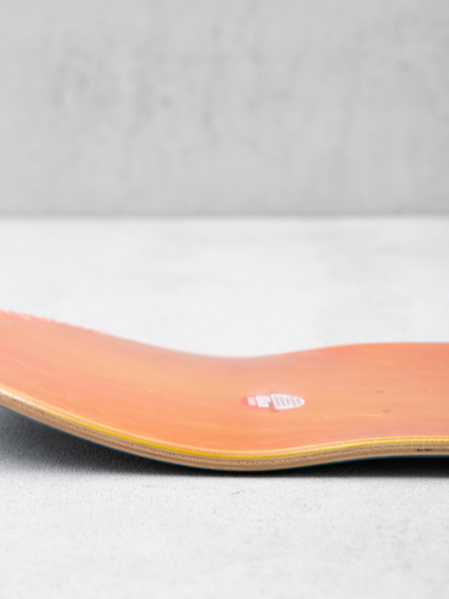 Antihero Russo Broadcasting Gördeszka lap (blue)