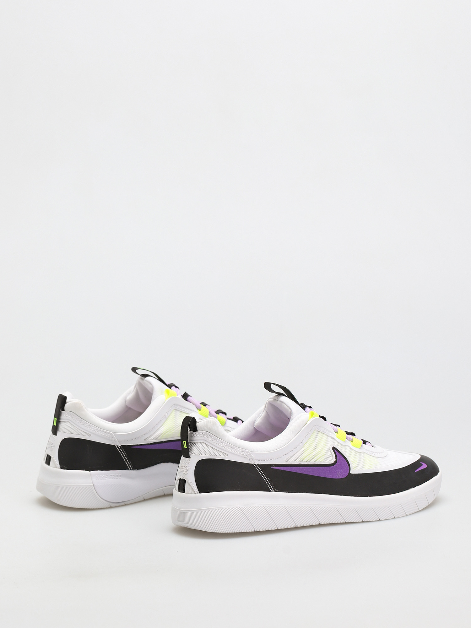 Nike SB Nyjah Free 2 Cipők (black/wild berry white lilac)