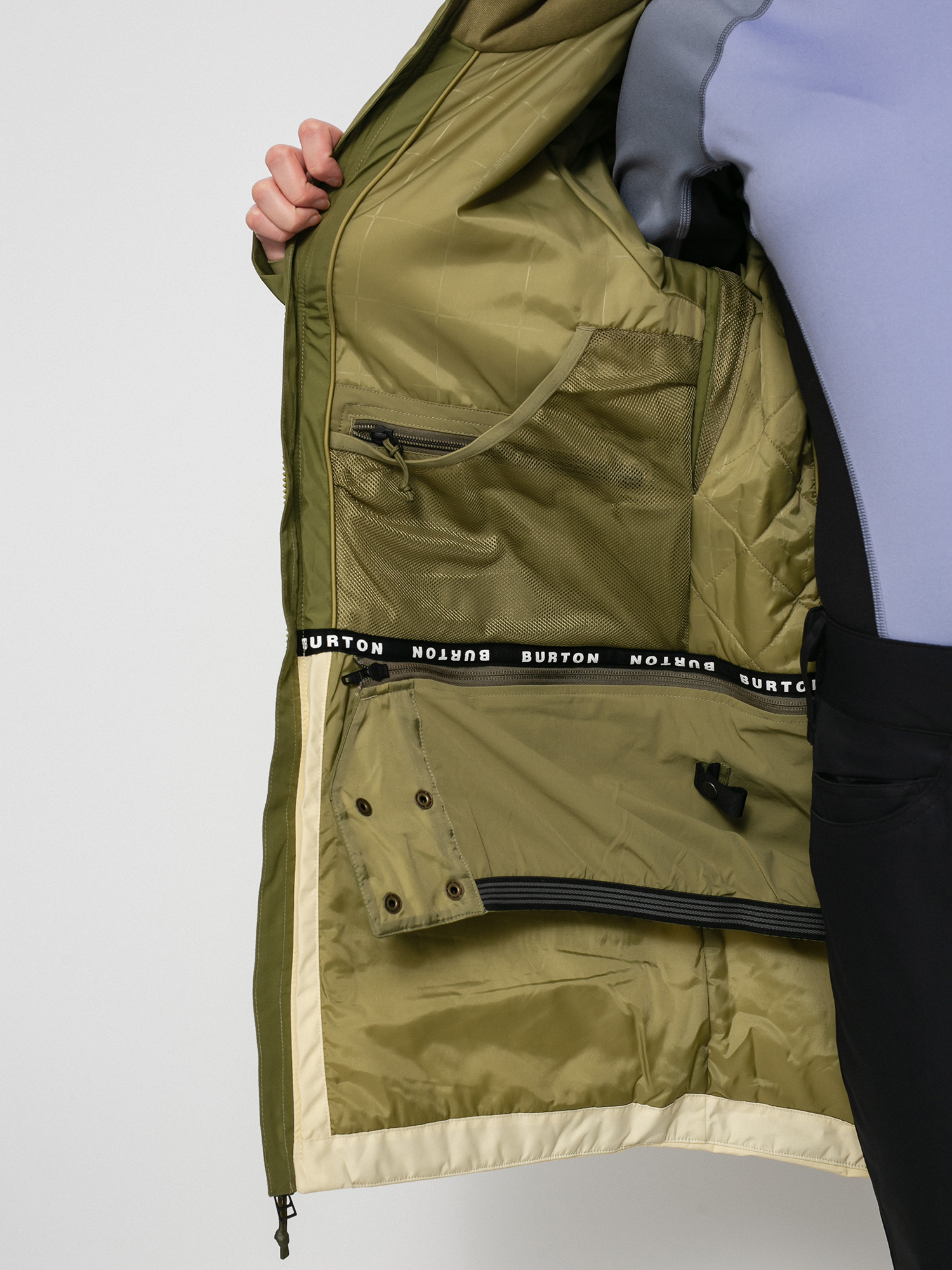 Női Burton Gore Tex Treeline Snowboard dzseki (martini olive/creme brulee)