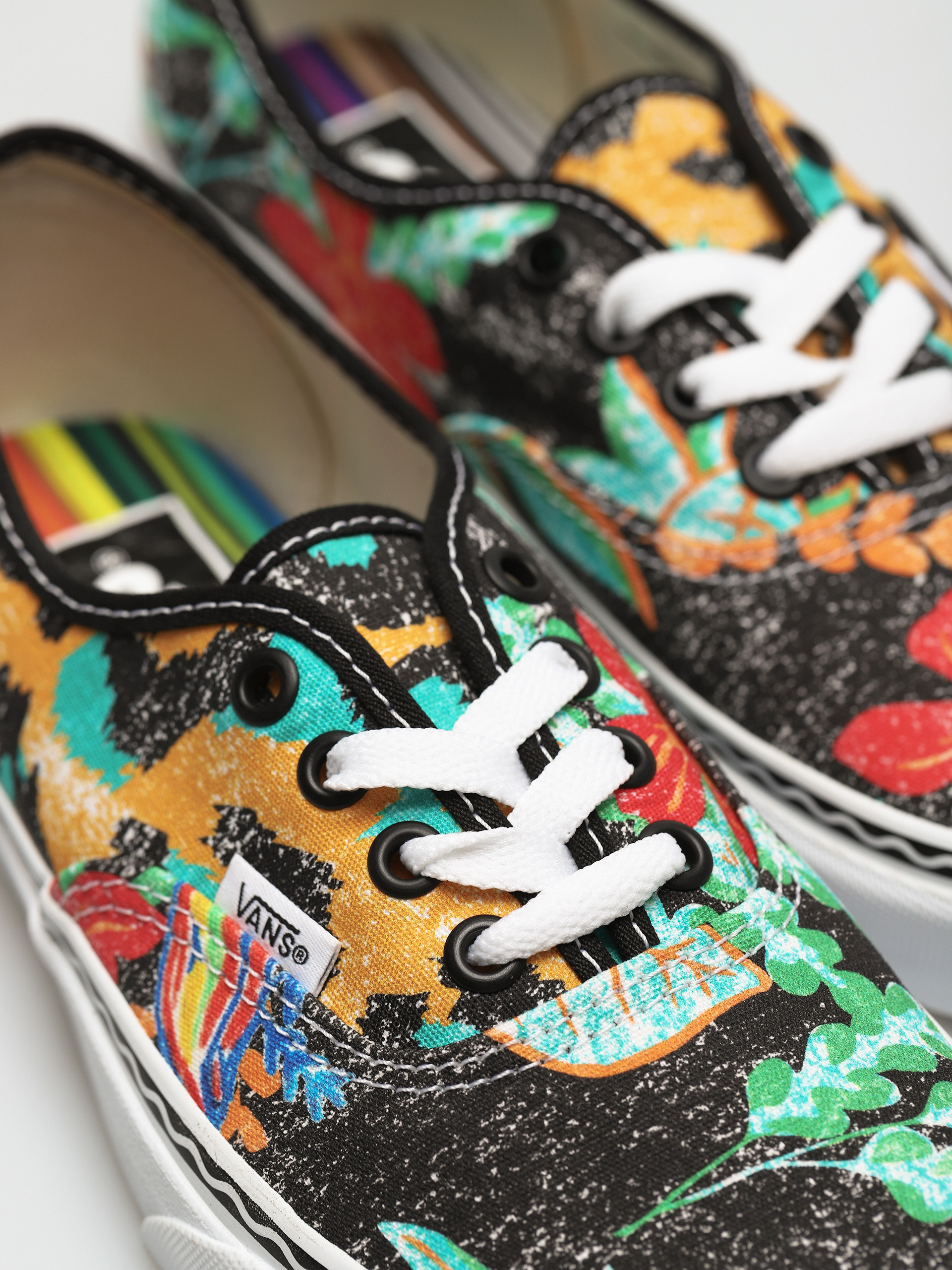 Vans X Crayola Authentic Cipők (crayola/van doren inspired)