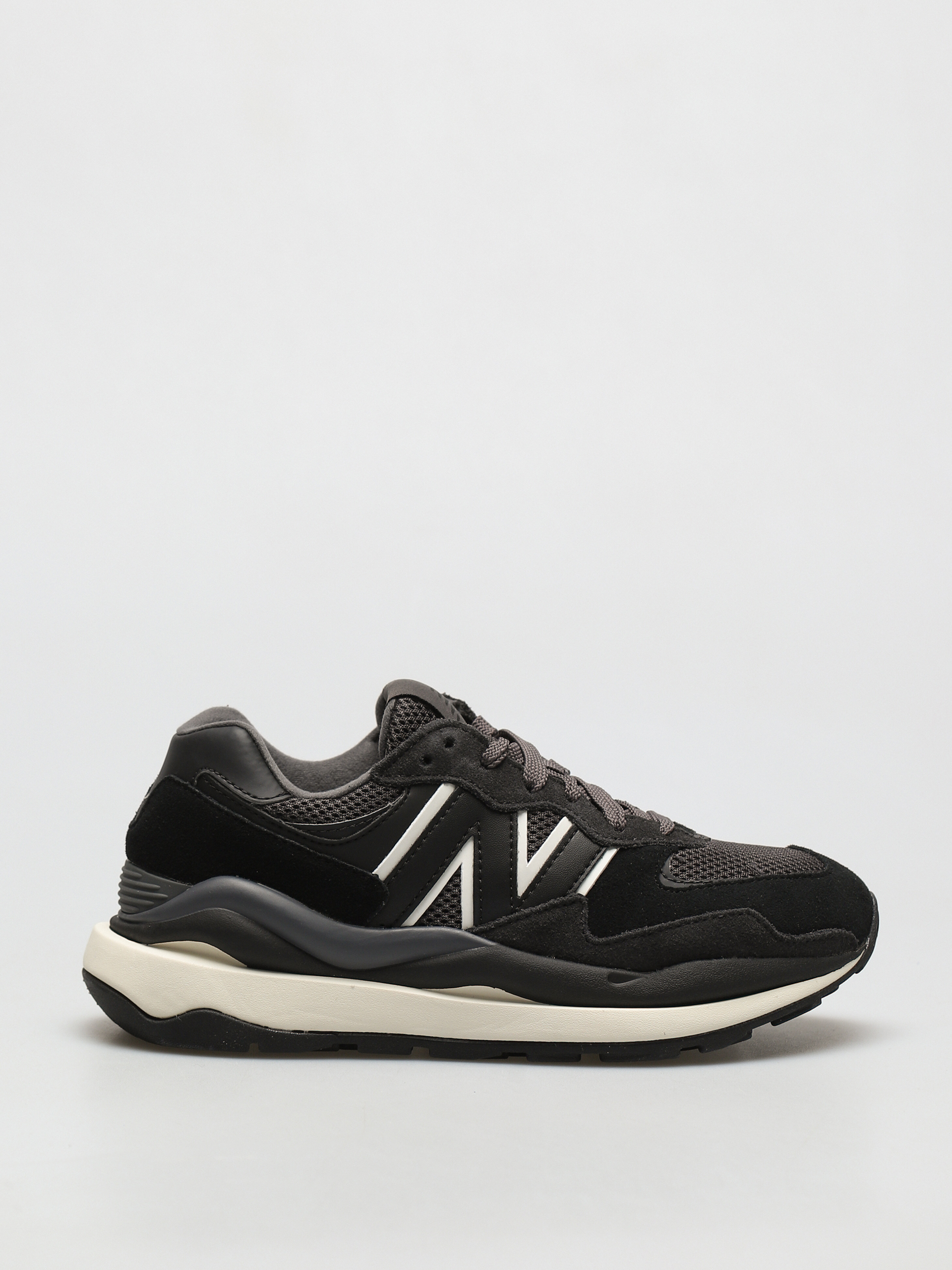 New Balance 5740 Cipők Wmn (black)