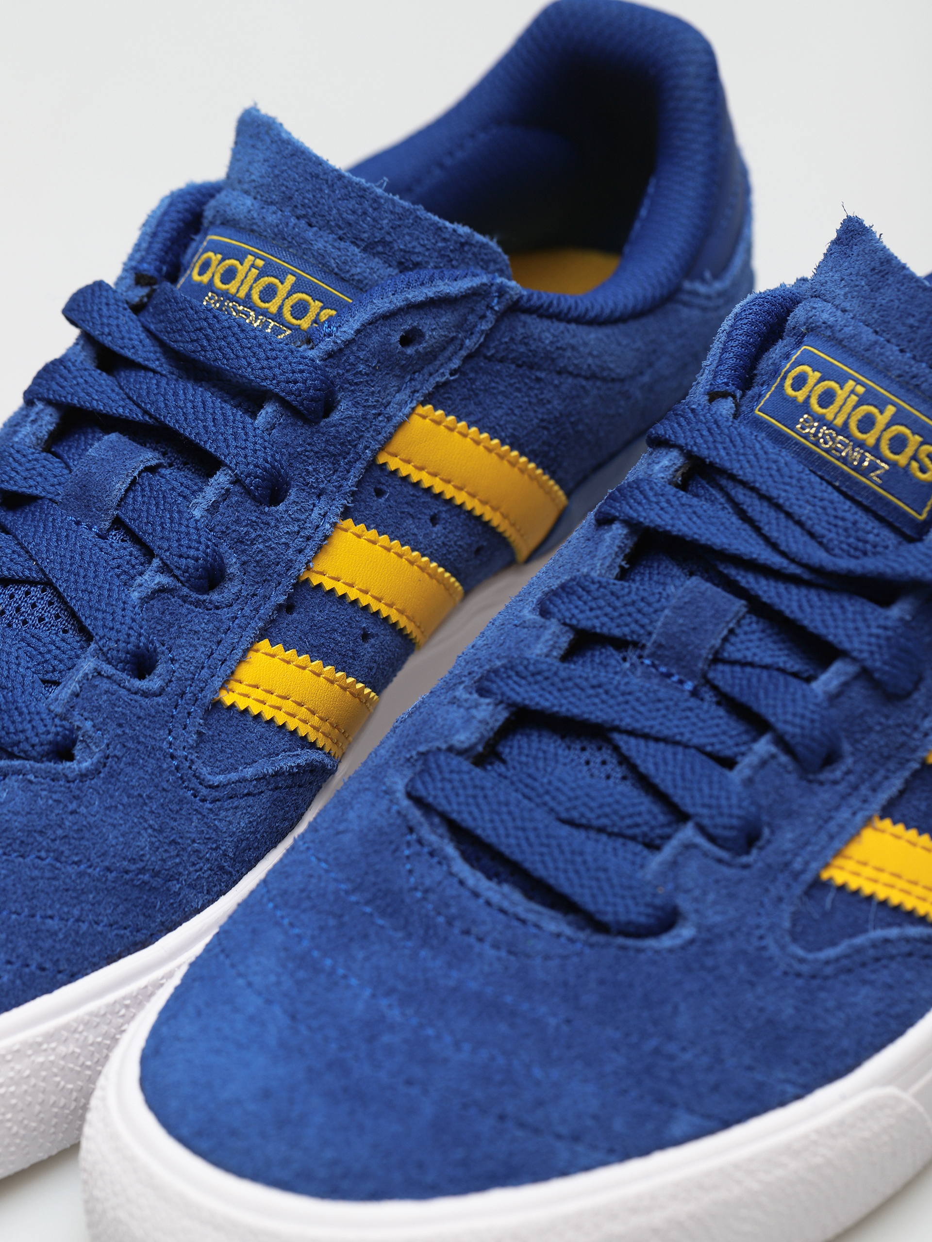 adidas Busenitz Vulc II Cipők (croyal/bogold/ftwwht)