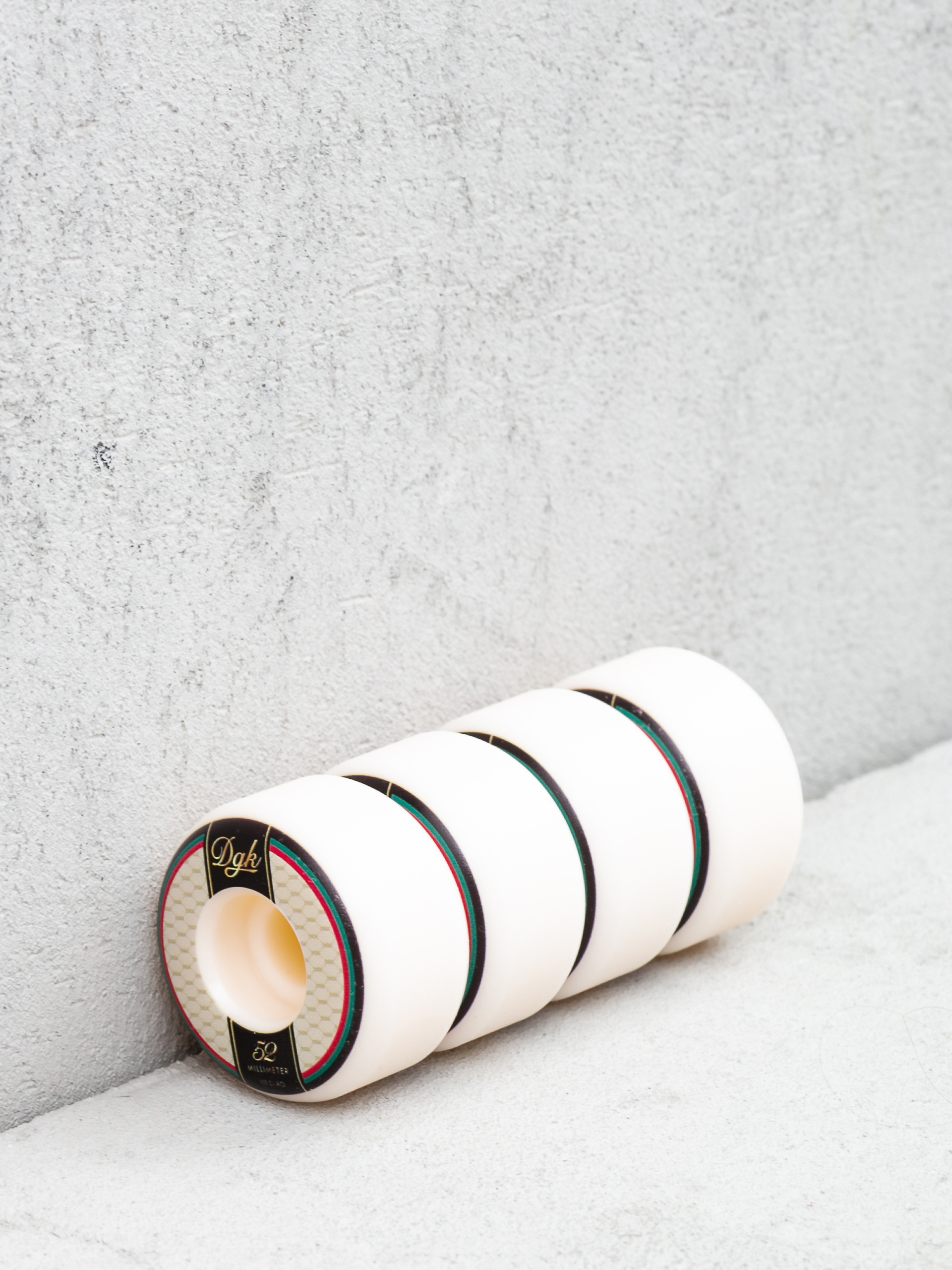 DGK Grand Gördeszka kerék (white)