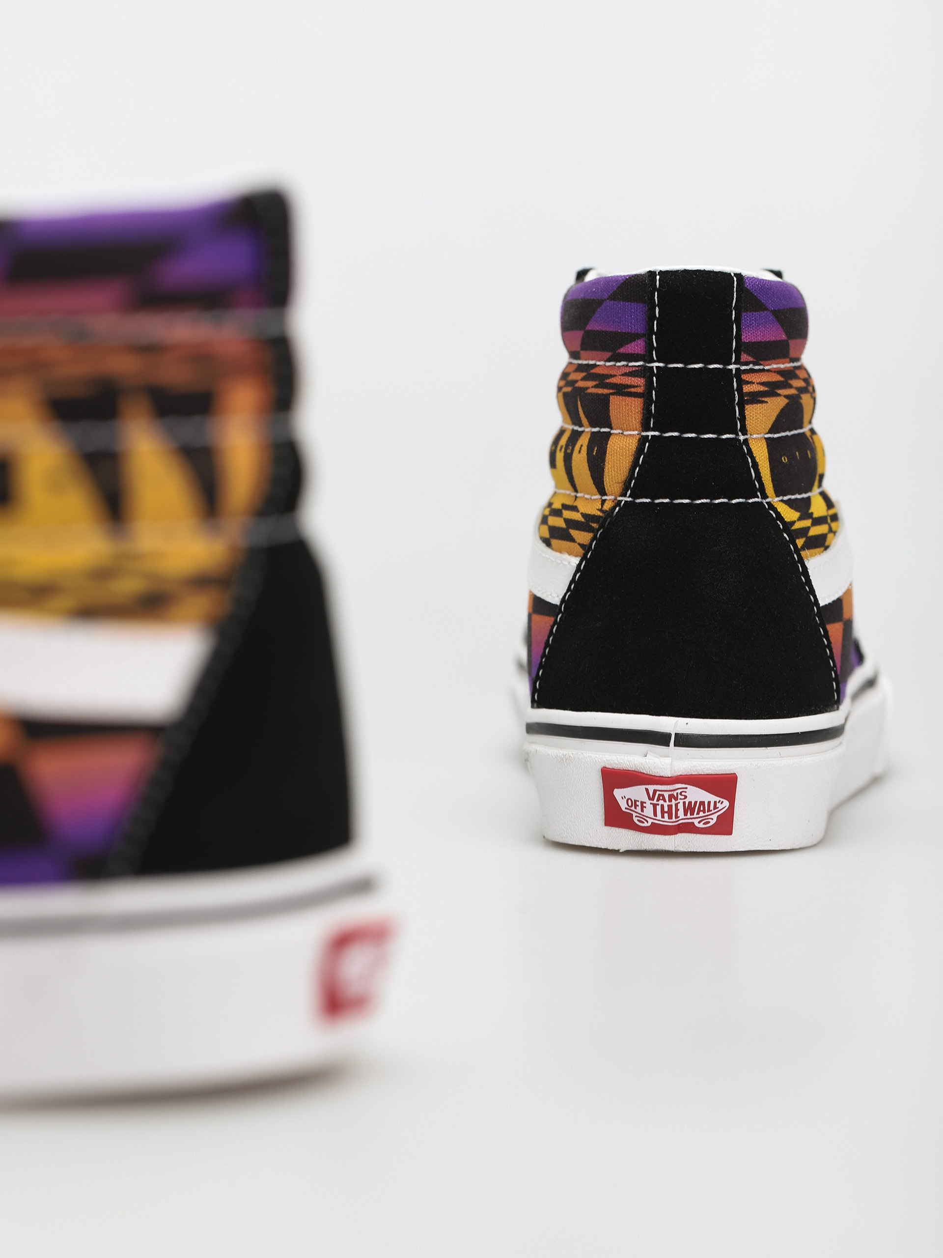 Vans Sk8 Hi Cipők (graphic check/black/multi)