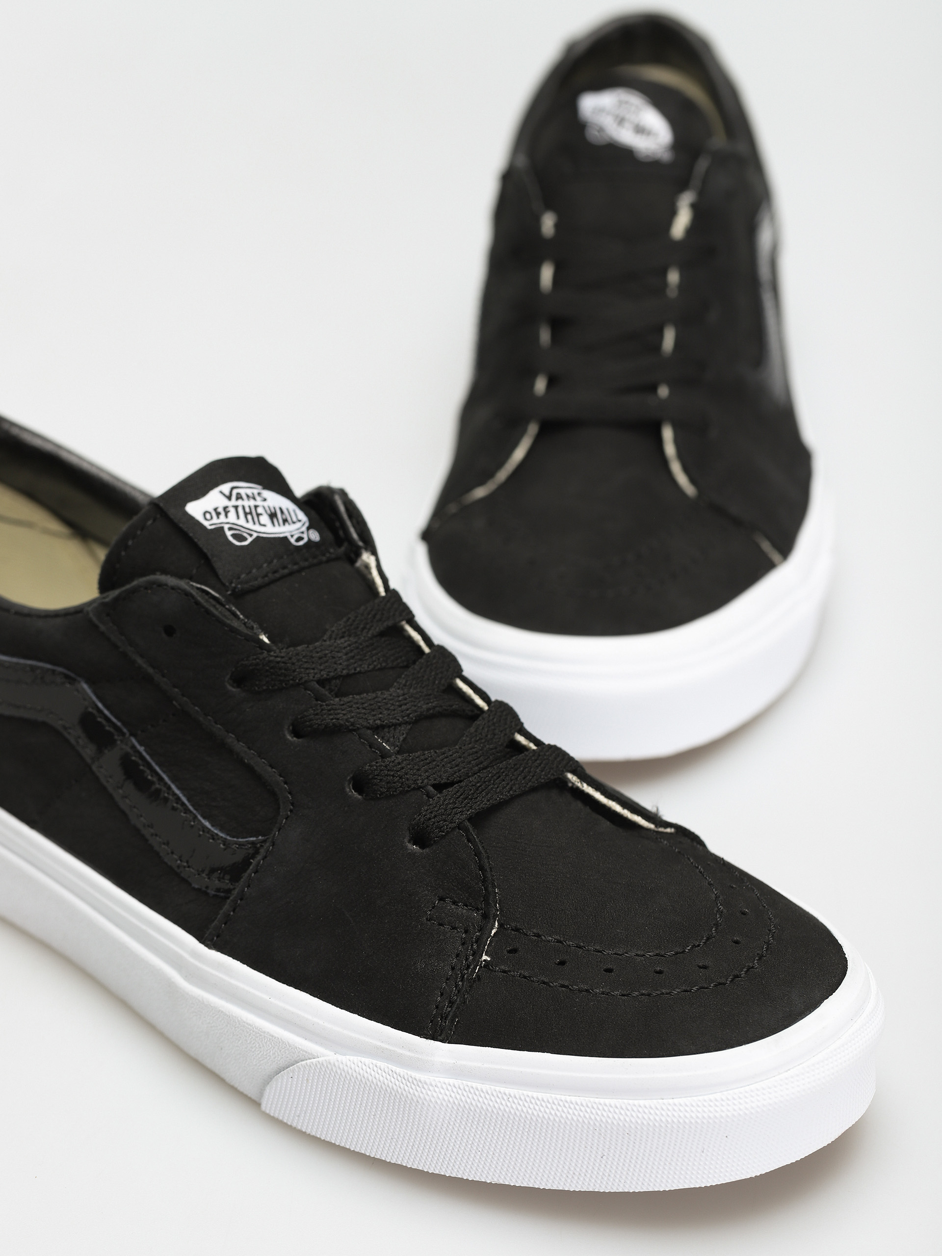 Vans Sk8 Low Cipők (matte shine/black/true white)