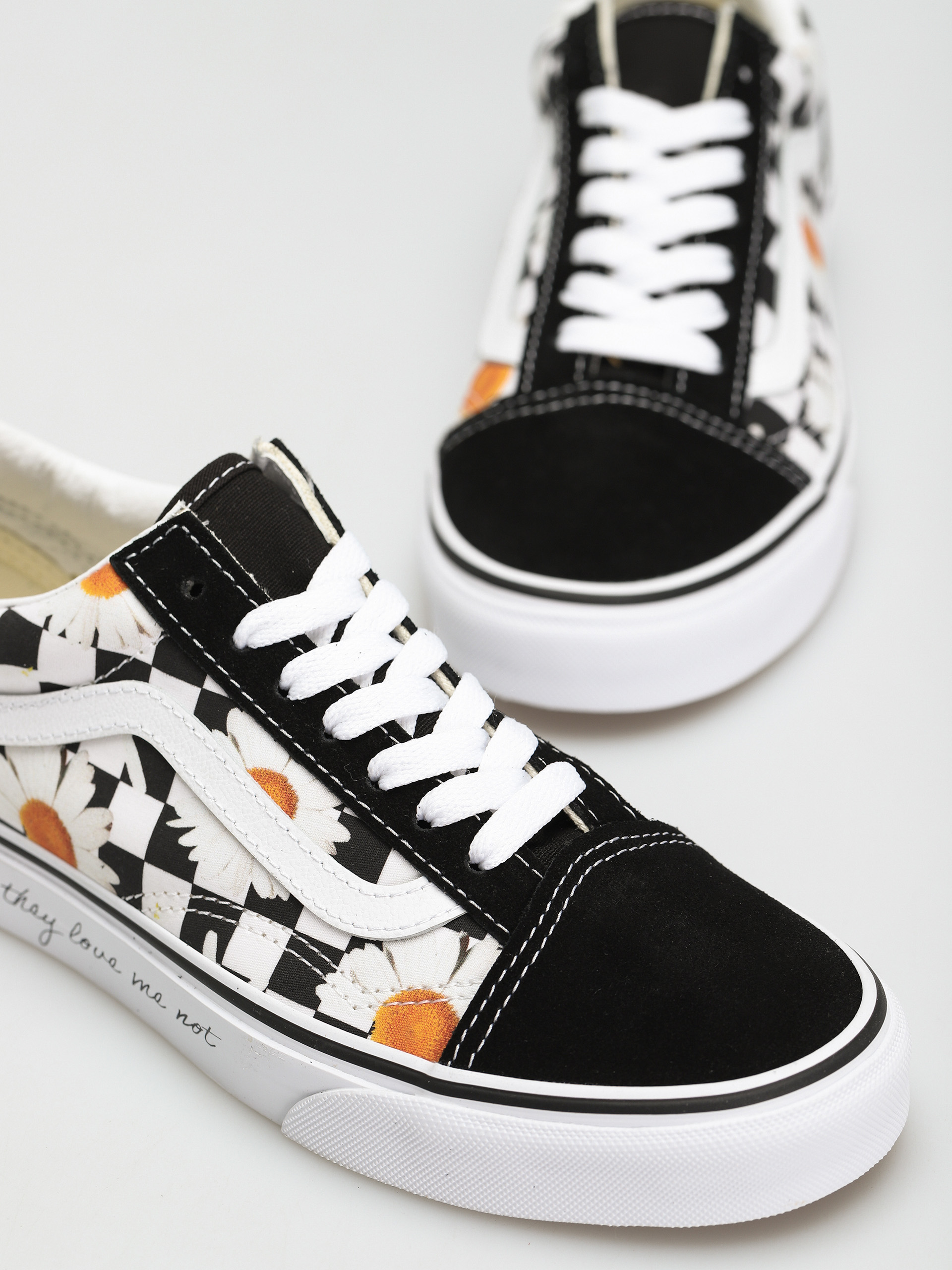 Vans Old Skool Cipők (love me/ love me not/daisy/true white)