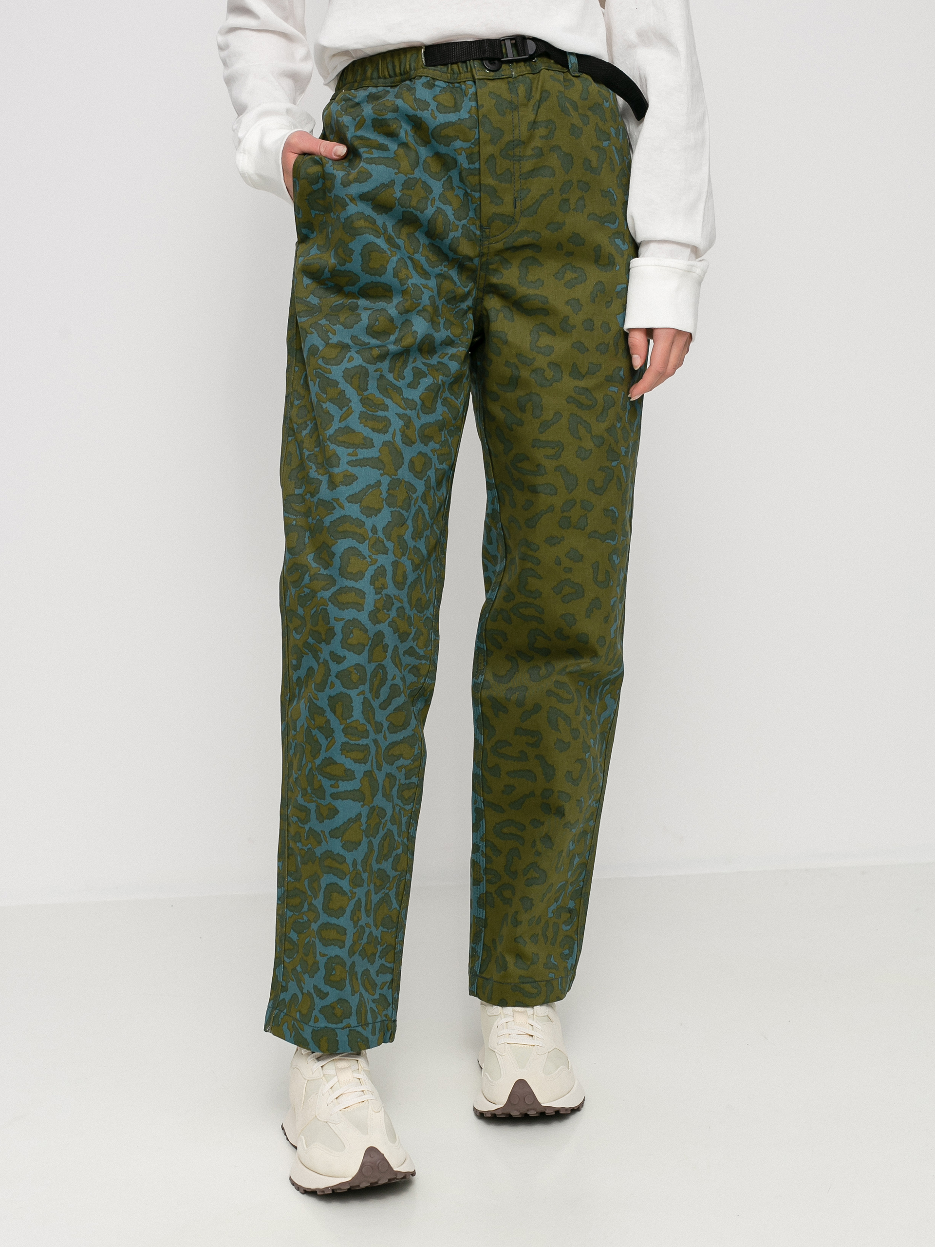 HUF Printed Runyon Kisnadrág Wmn (leopard camo)