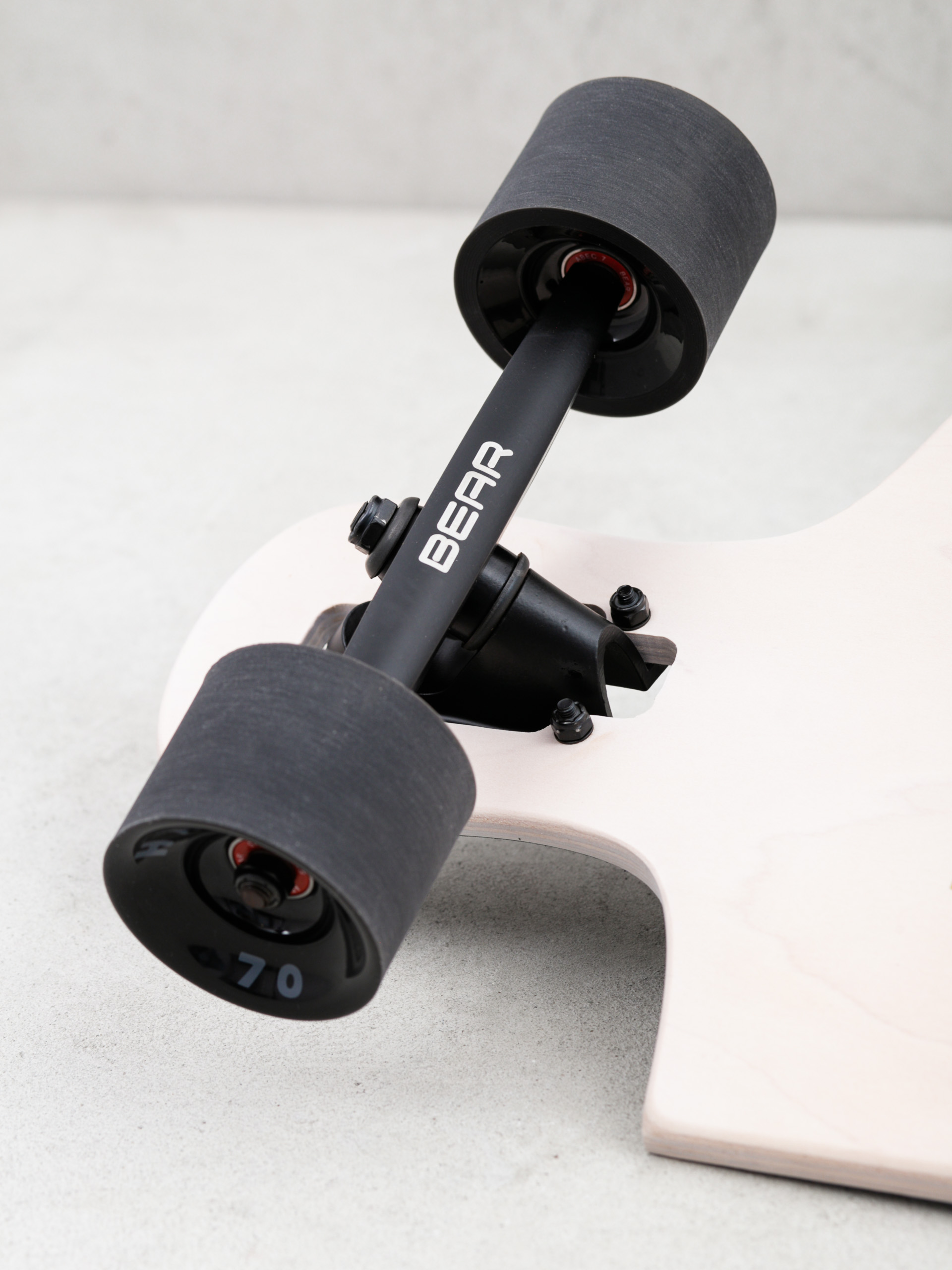 Landyachtz Drop Hammer Longboard (white pinecone)