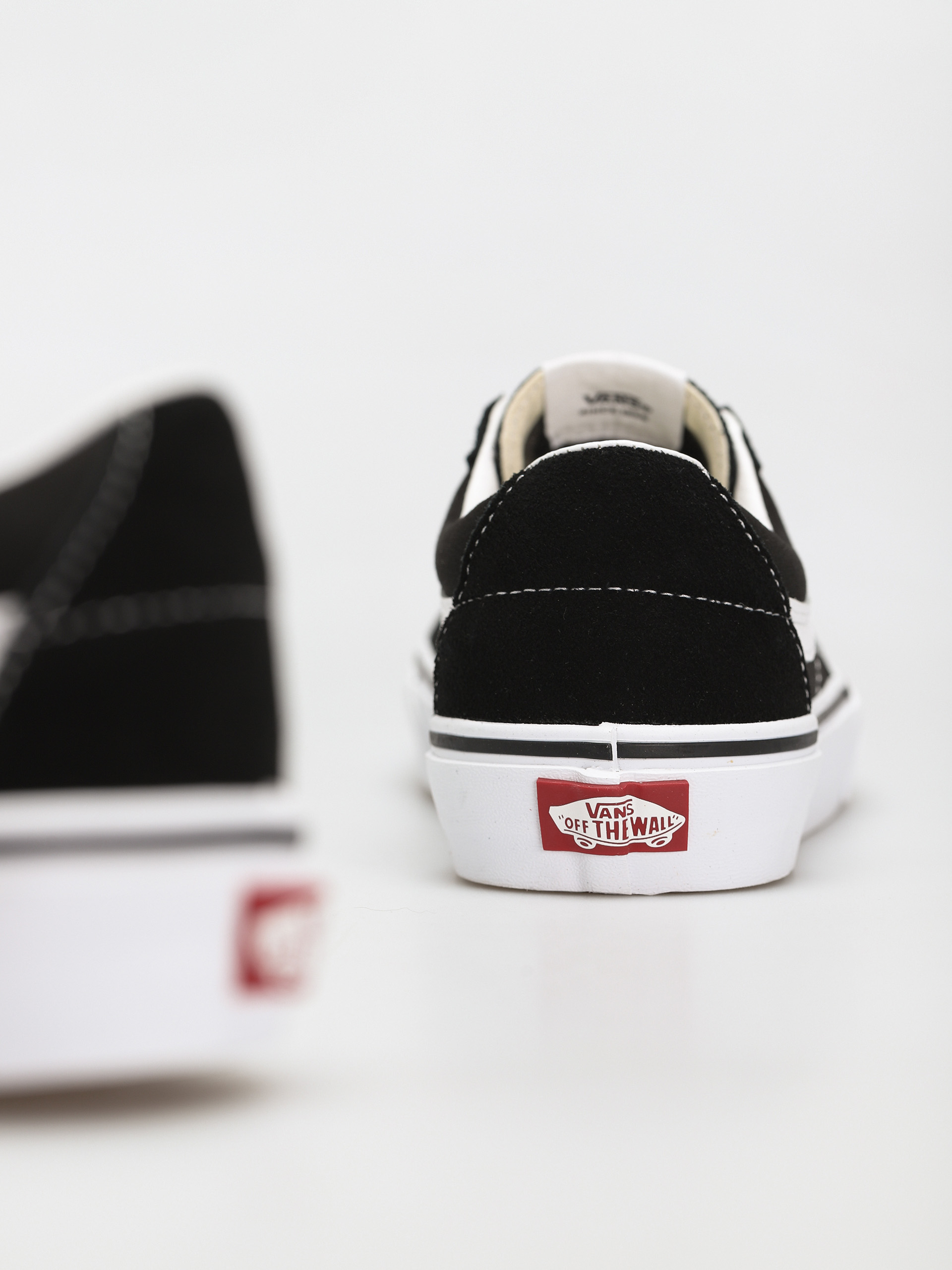 Vans Sk8 Low Cipők (black/true white)