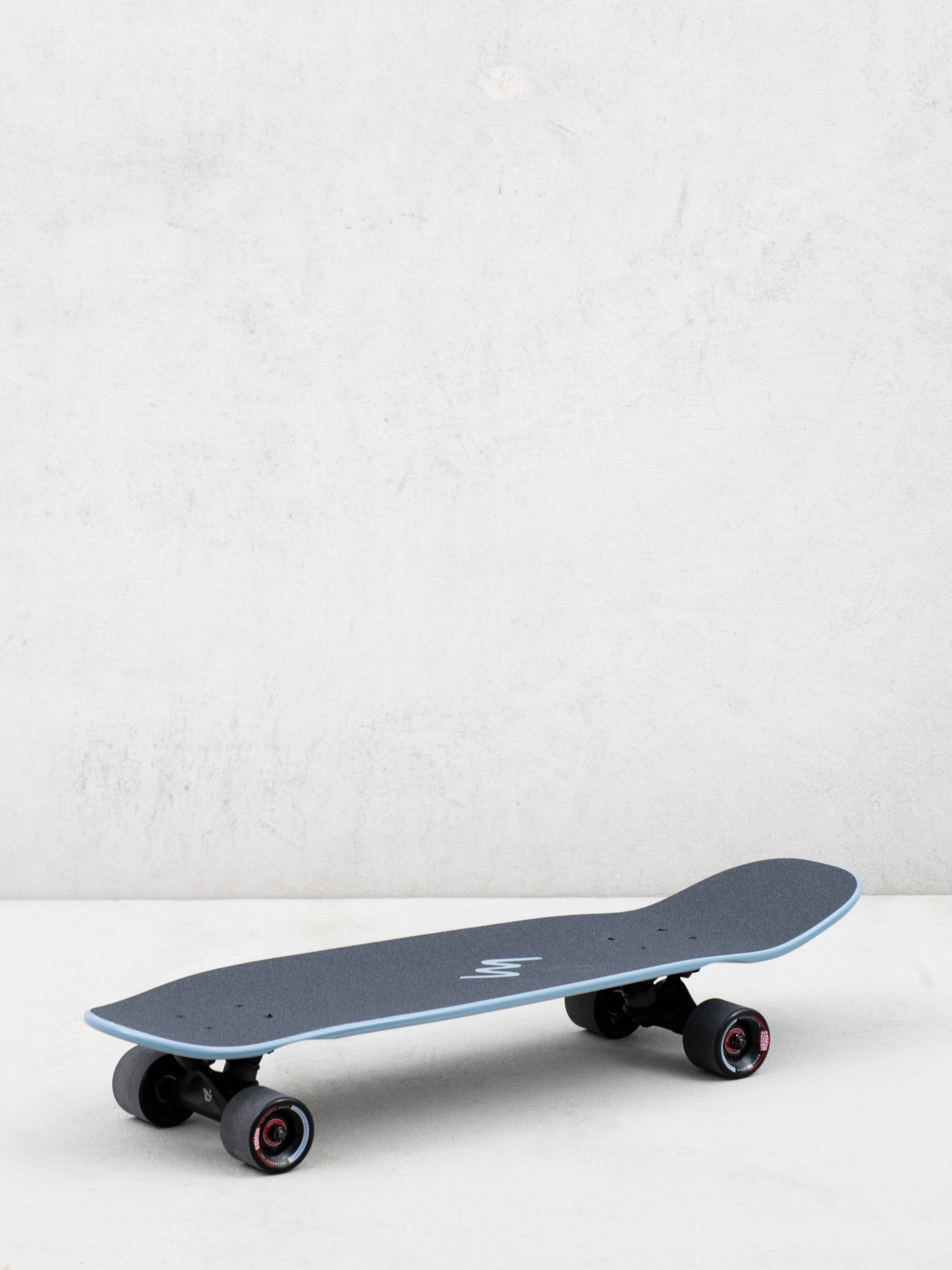 Landyachtz Dinghy Blunt Cruiser (uv sun)