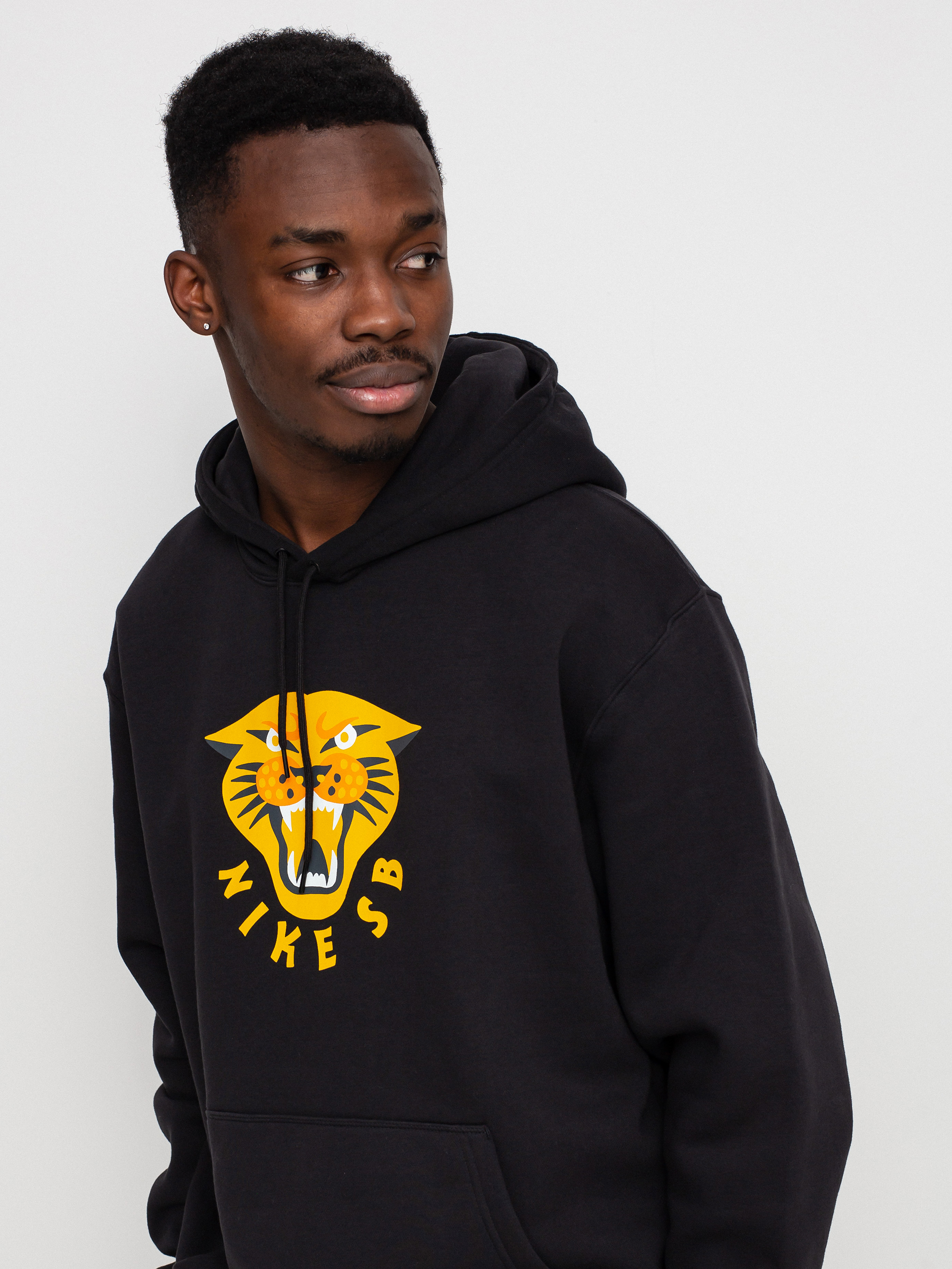 Nike SB GFX HD Kapucnis pulóver (black/dark sulfur/white)