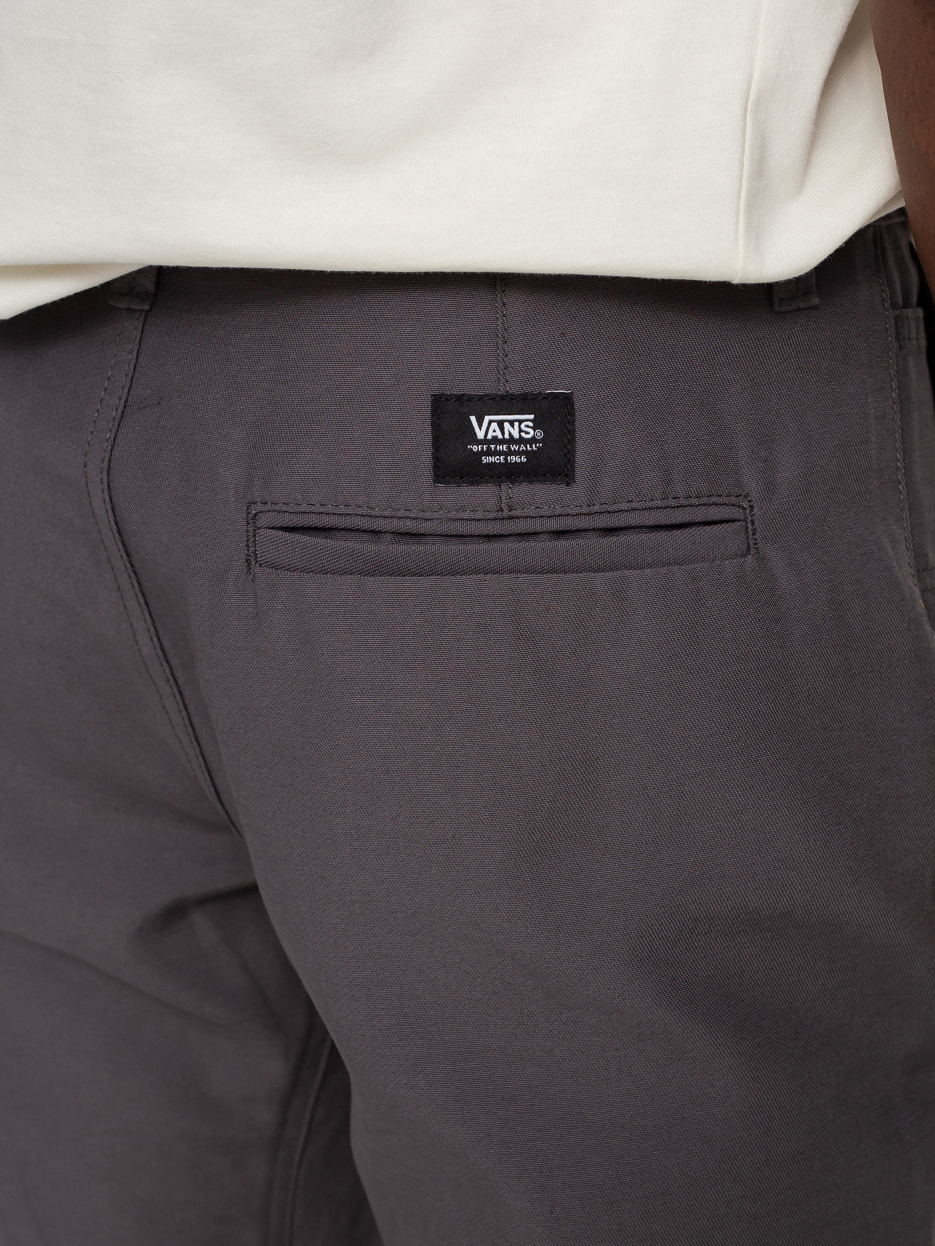 Vans Authentic Chino Glide Relaxtaper Kisnadrág (courage adams/asphalt)