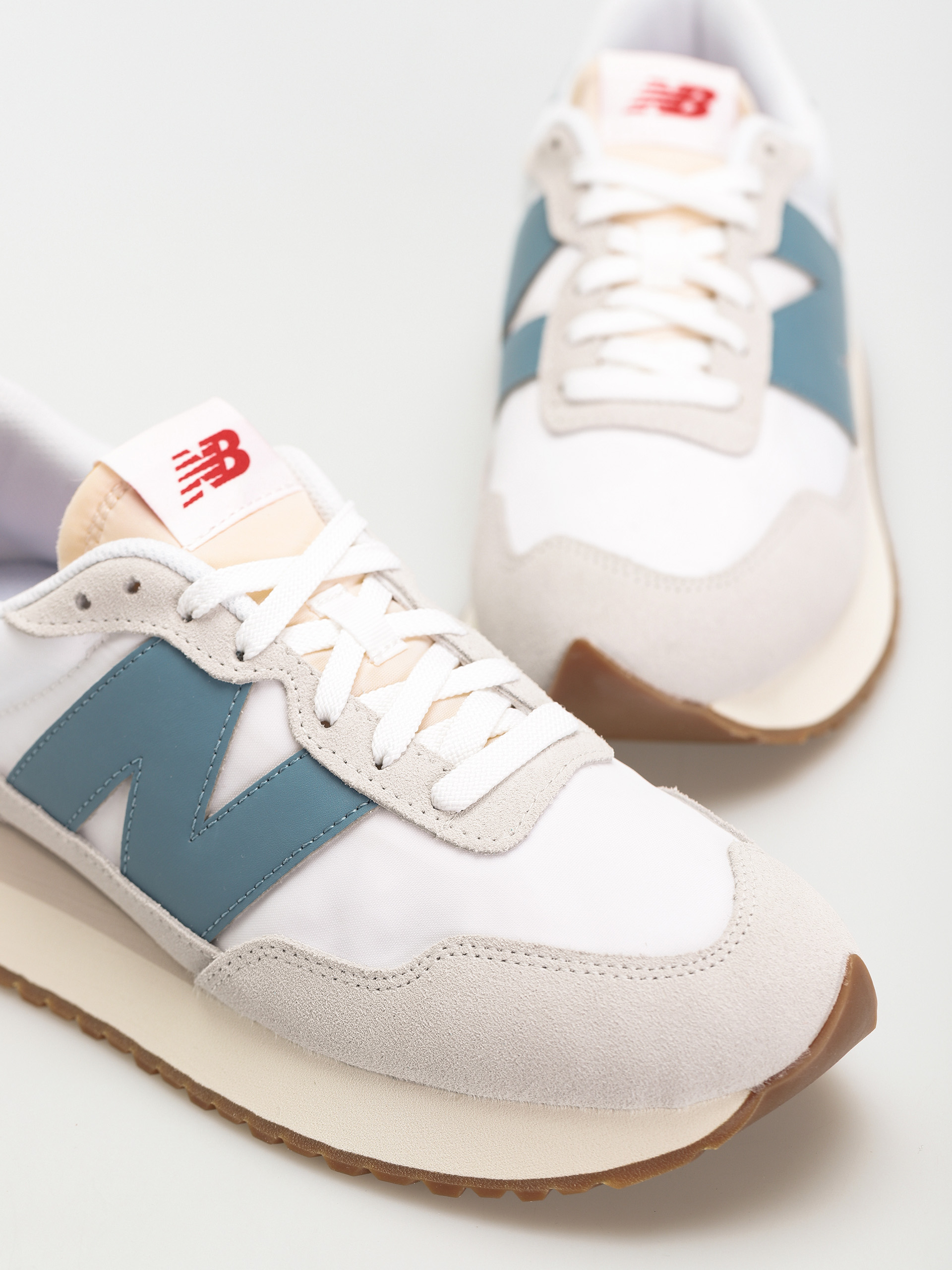 New Balance 237 Cipők (nimbus cloud)