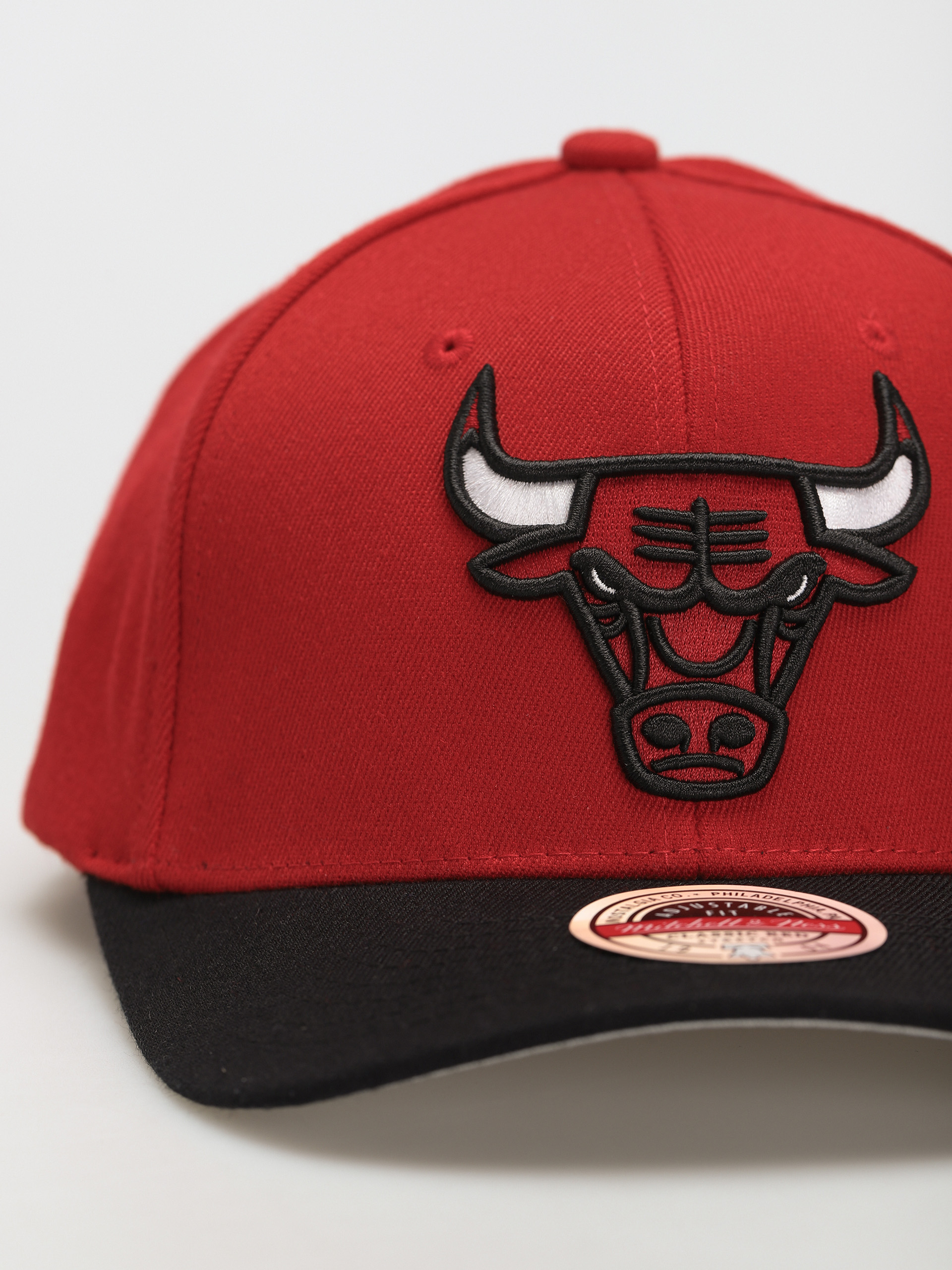 Mitchell & Ness Team 2 Tone 2.0 Baseball sapka (chicago bulls red/black)