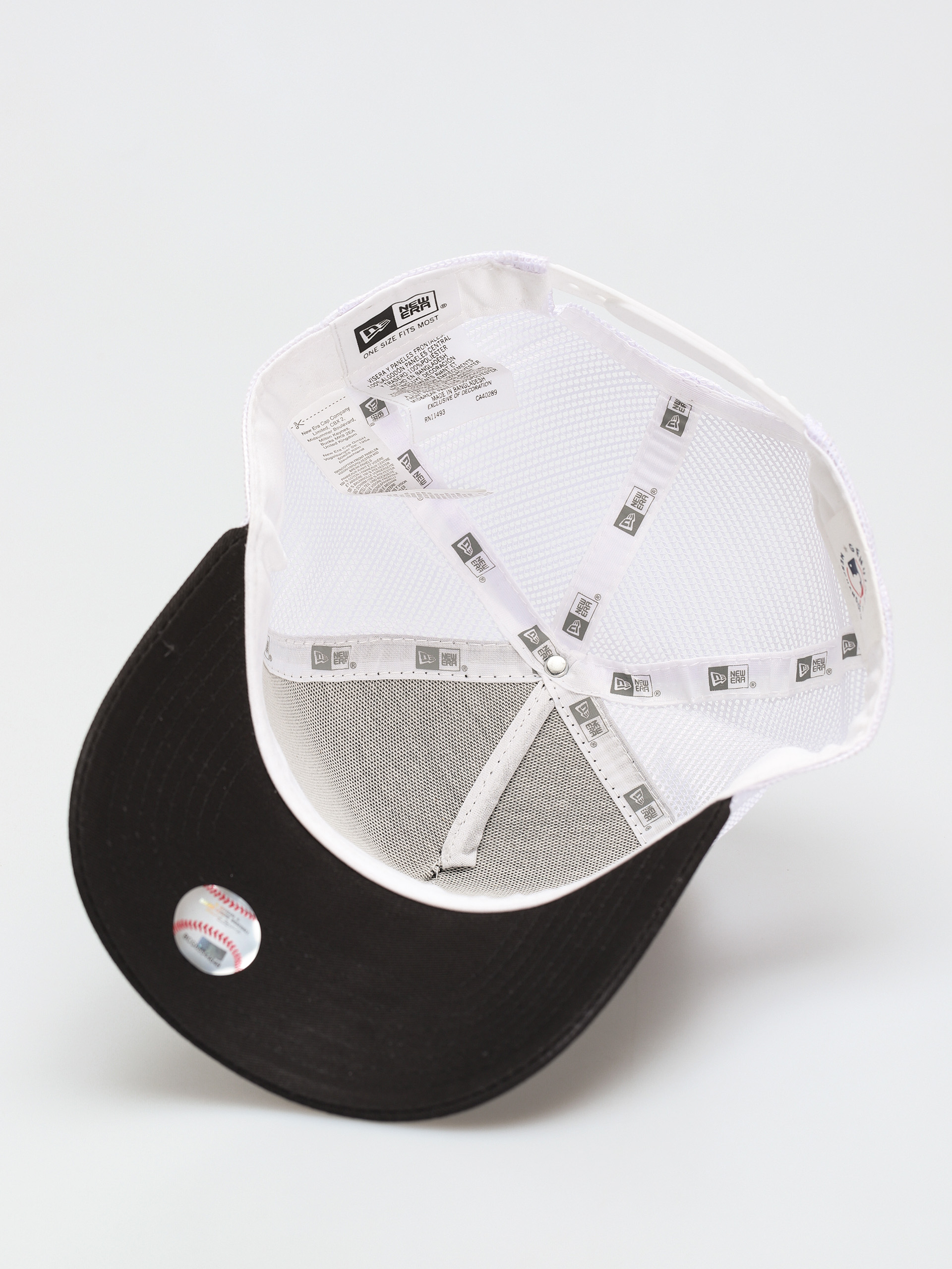 New Era Baseball sapka Clean Trucker New York Yankees ZD (black/white)