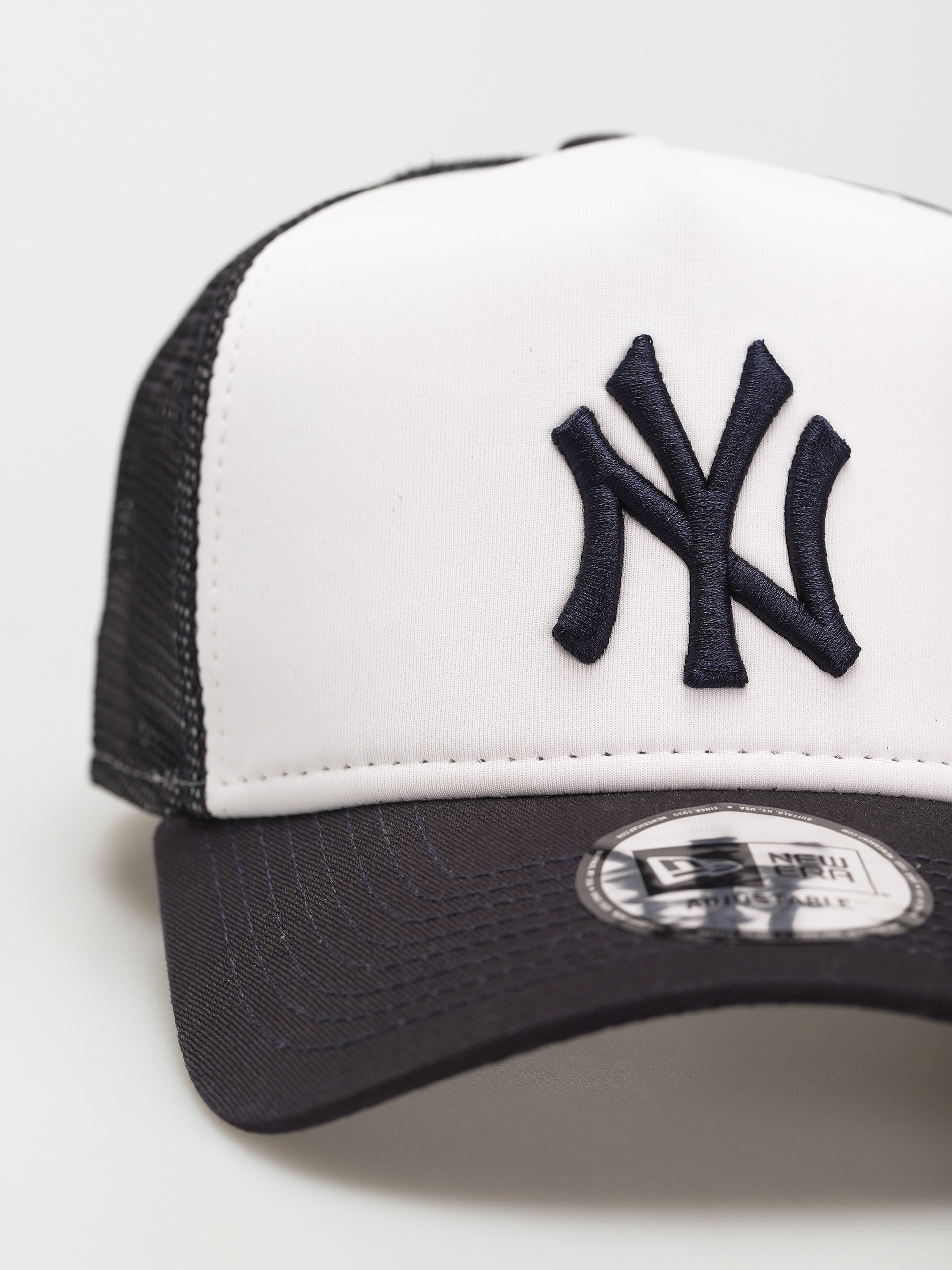 New Era Team Block Trucker New York Yankees Baseball sapka (black/white)