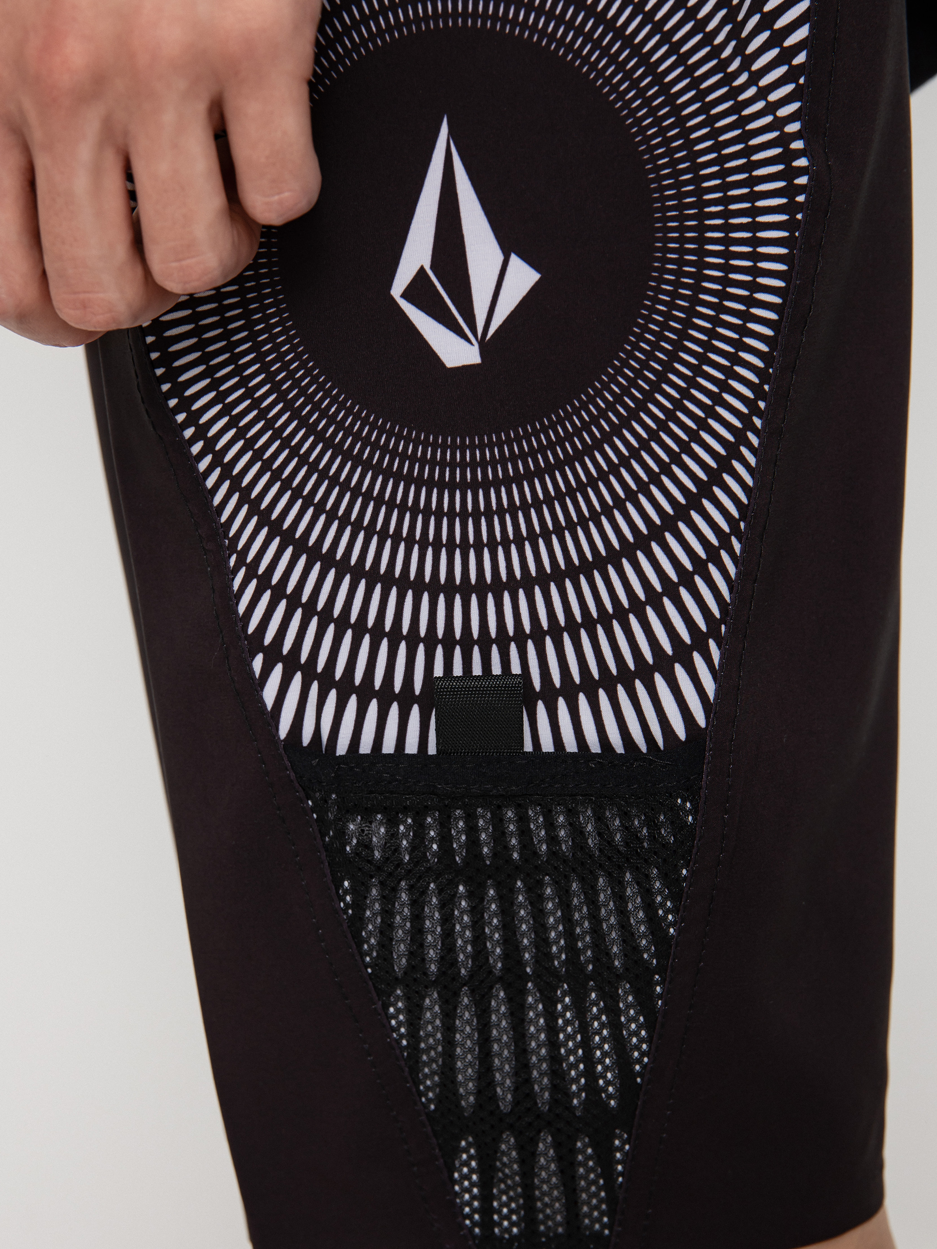 Volcom Surf Vitals J Robinson Mod 20 Boardshort (black)