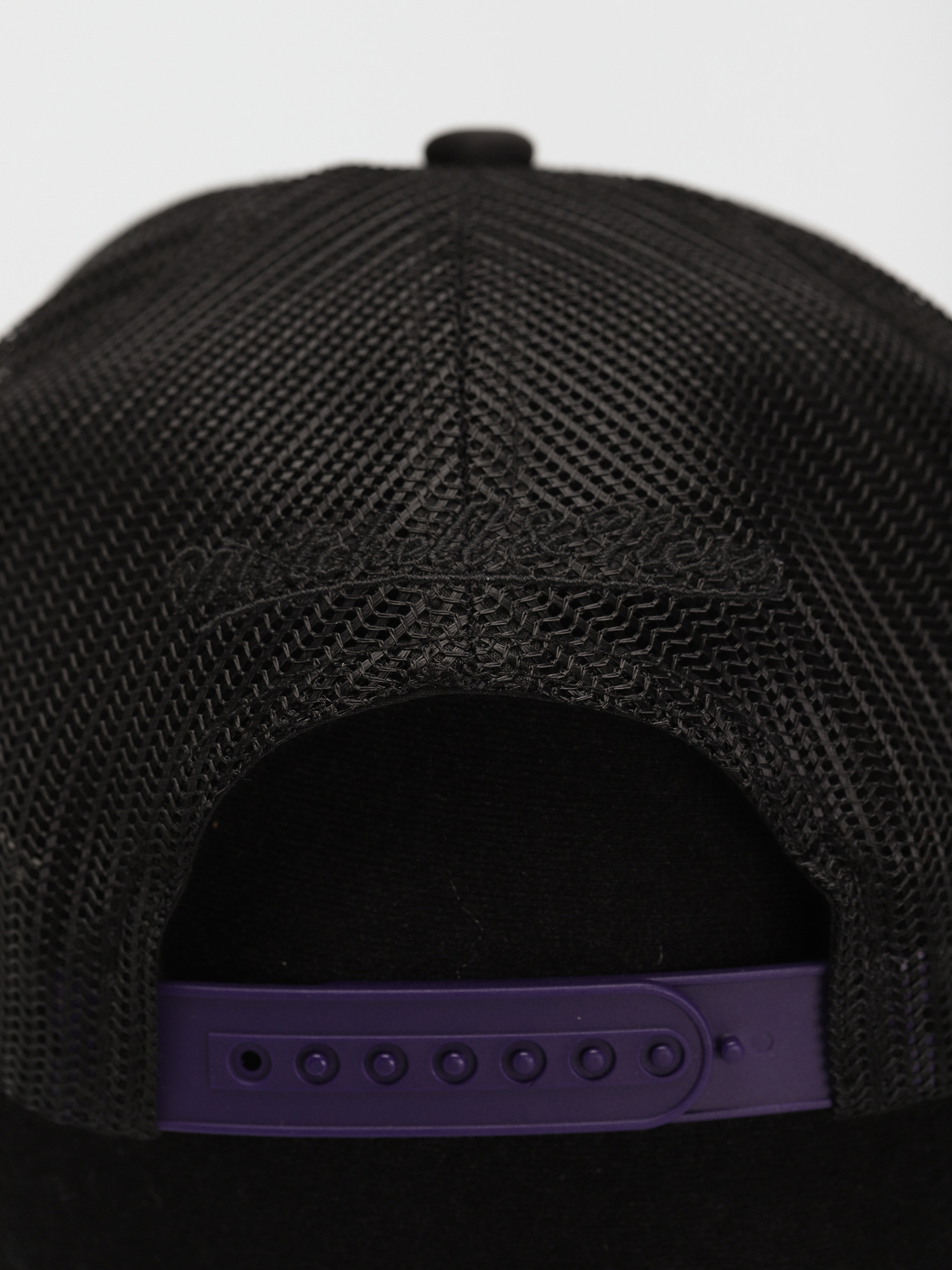Mitchell & Ness Hyper Trucker Baseball sapka (los angeles lakers black)
