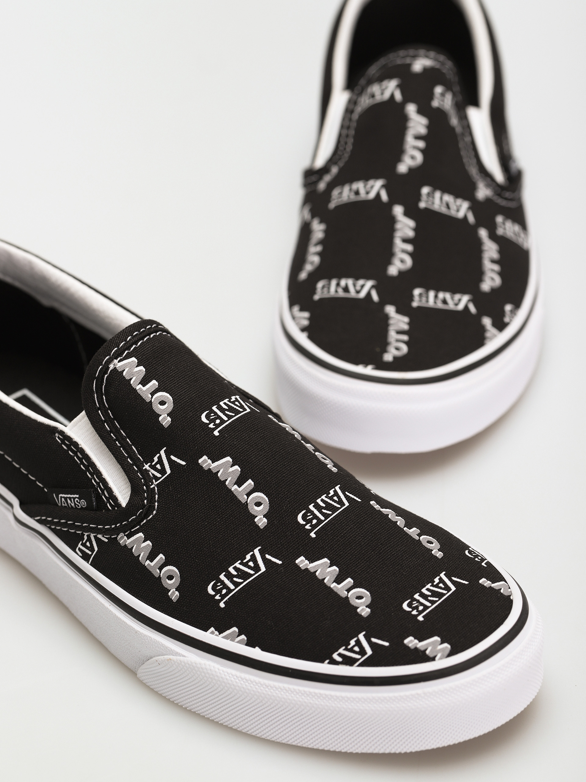 Vans Classic Slip On Cipők (shadow vans/black/true white)