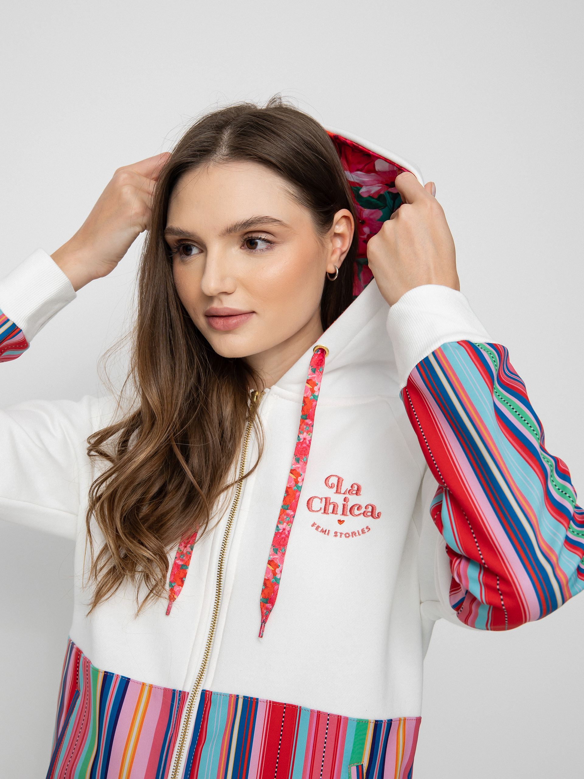 Femi Stories Mago ZHD Kapucnis pulóver Wmn (lvs)