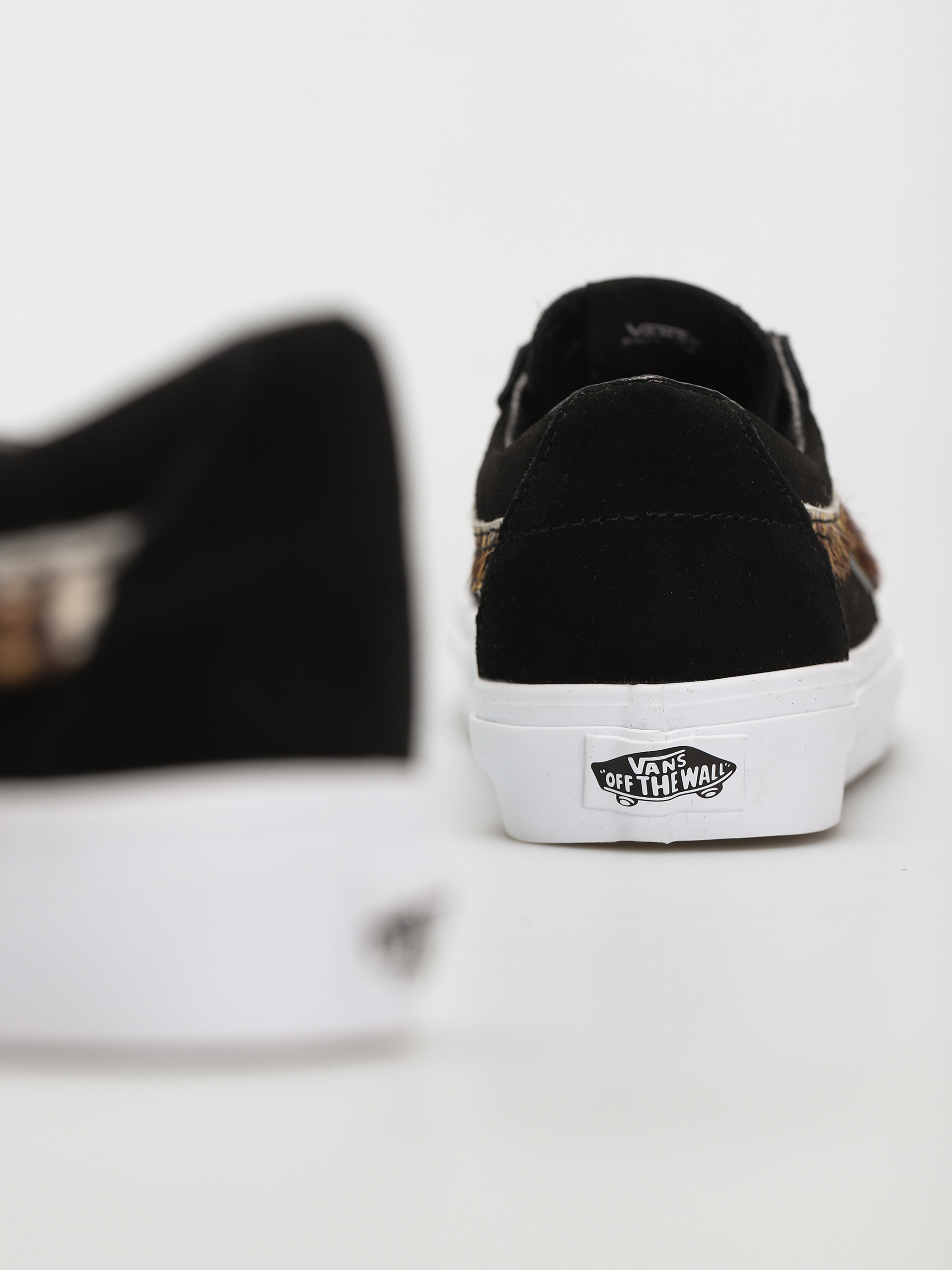 Vans Sk8 Low Cipők (soft suede/black/tiger)