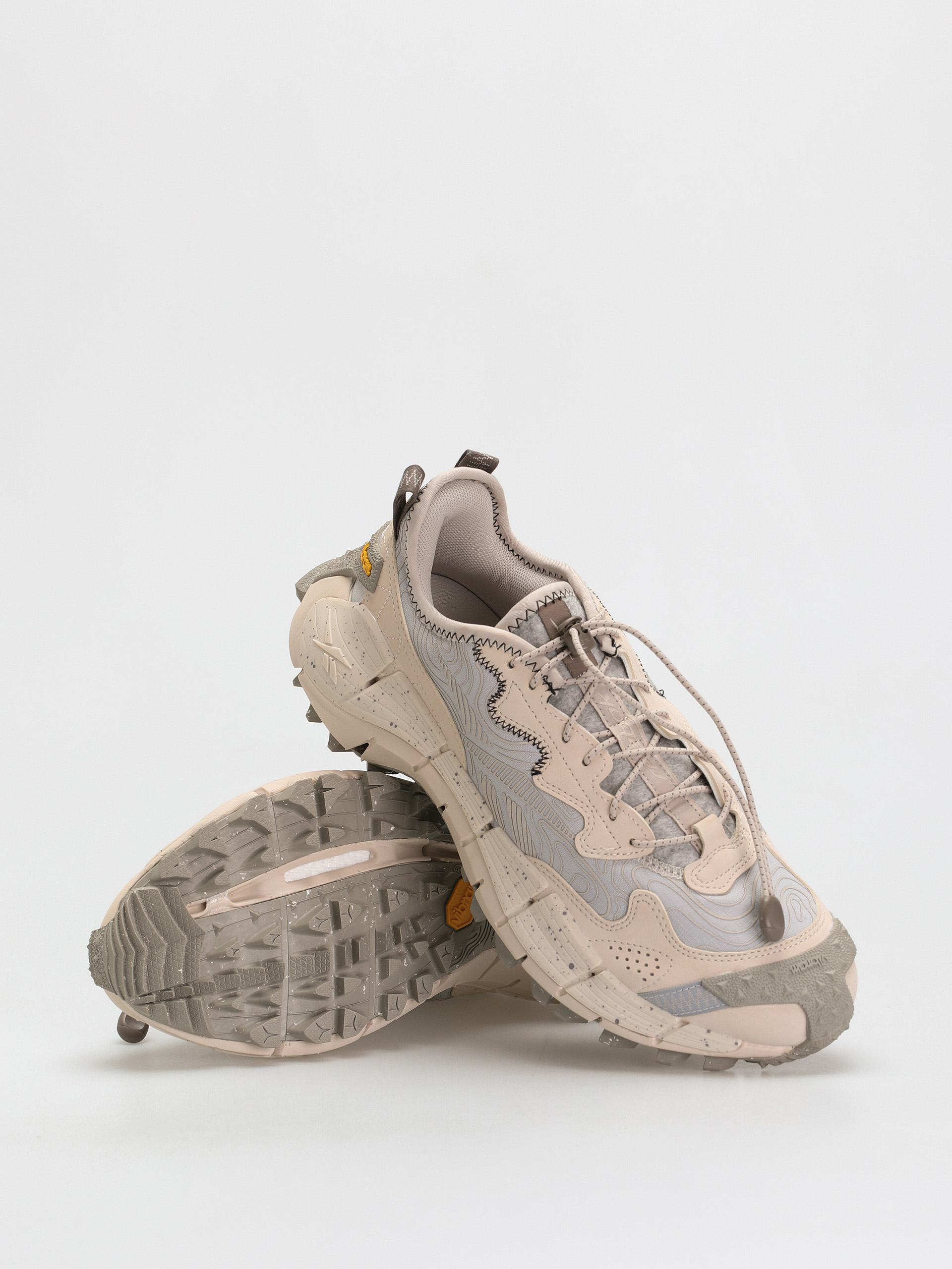 Reebok Zig Kinetica II Edg Cipők (stucco/moonst/trkgry)