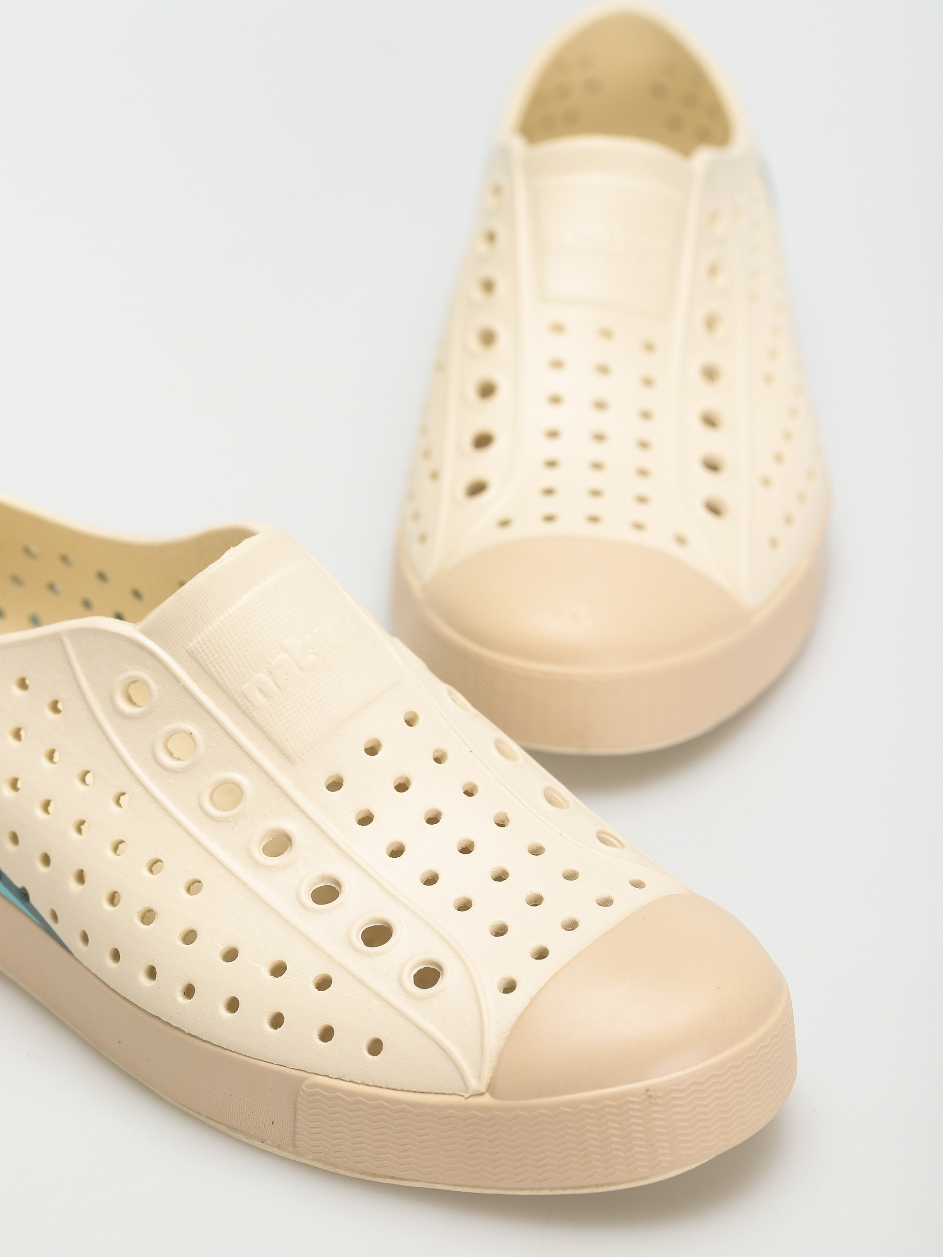 Native Jefferson Block Cipők (bone white/soy beige/folio mountain block)