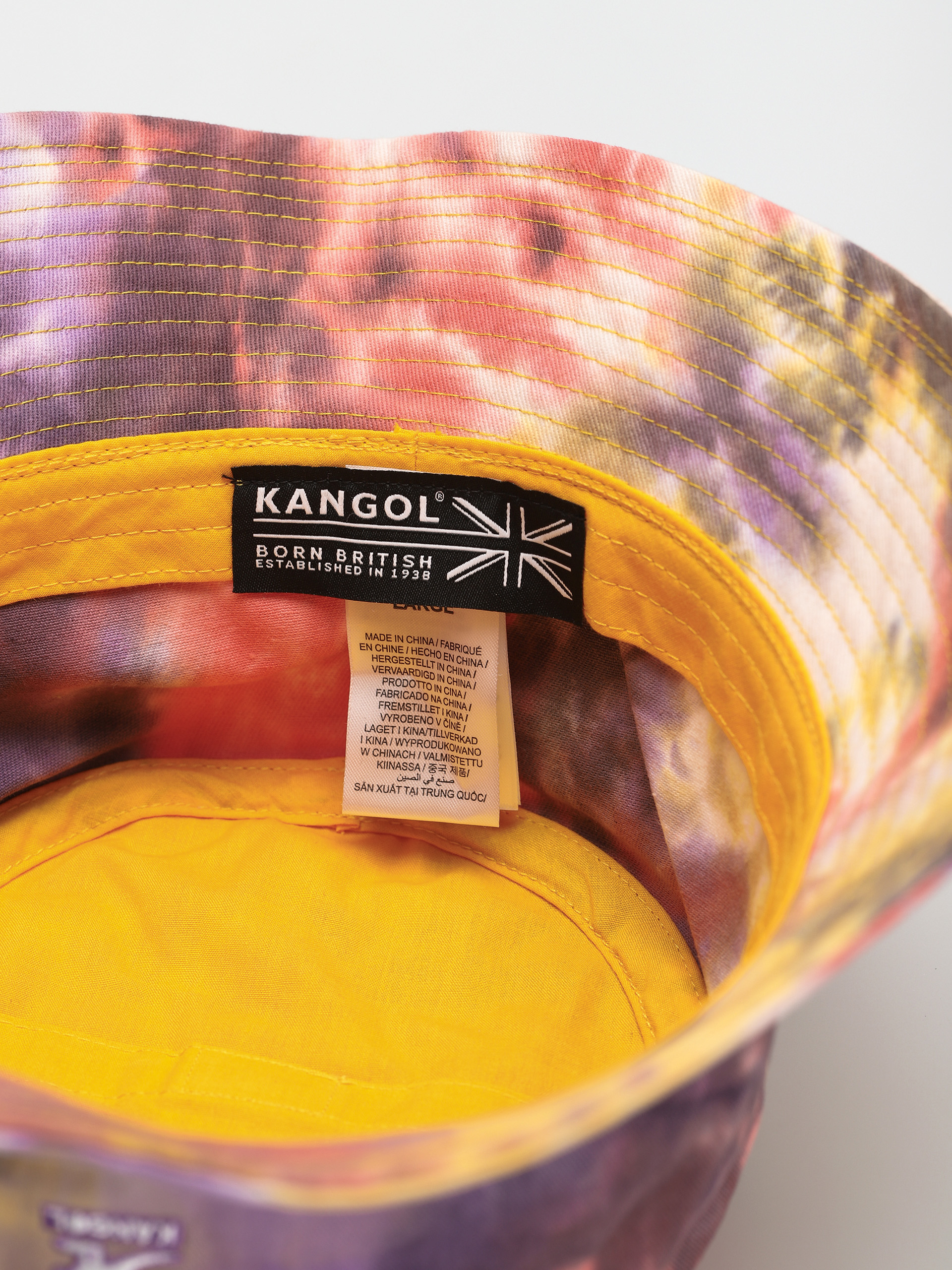 Kangol Tie Dye Bucket Kalap (galaxy)
