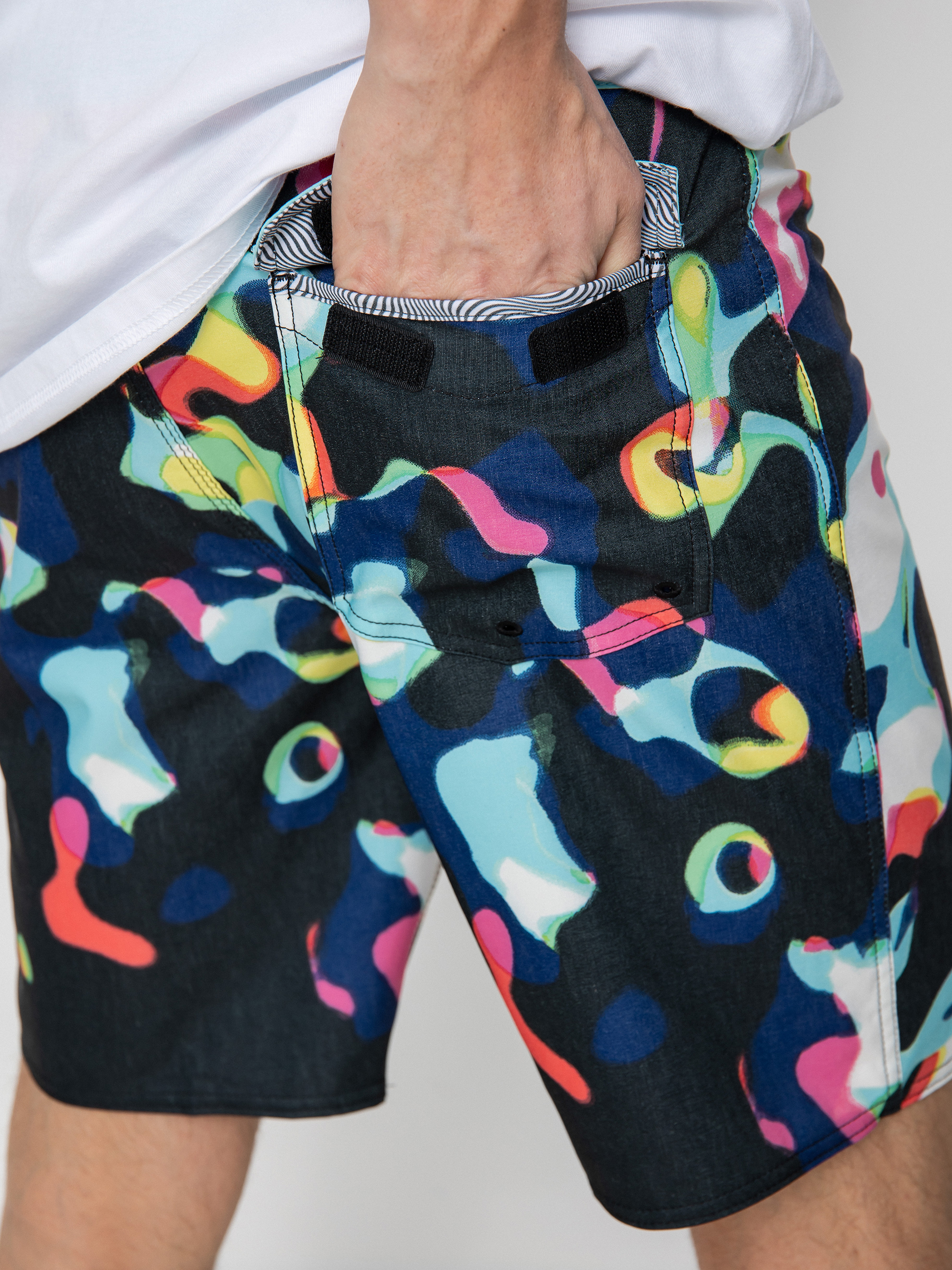 Volcom Saturate Stoney 19 Boardshort (black)