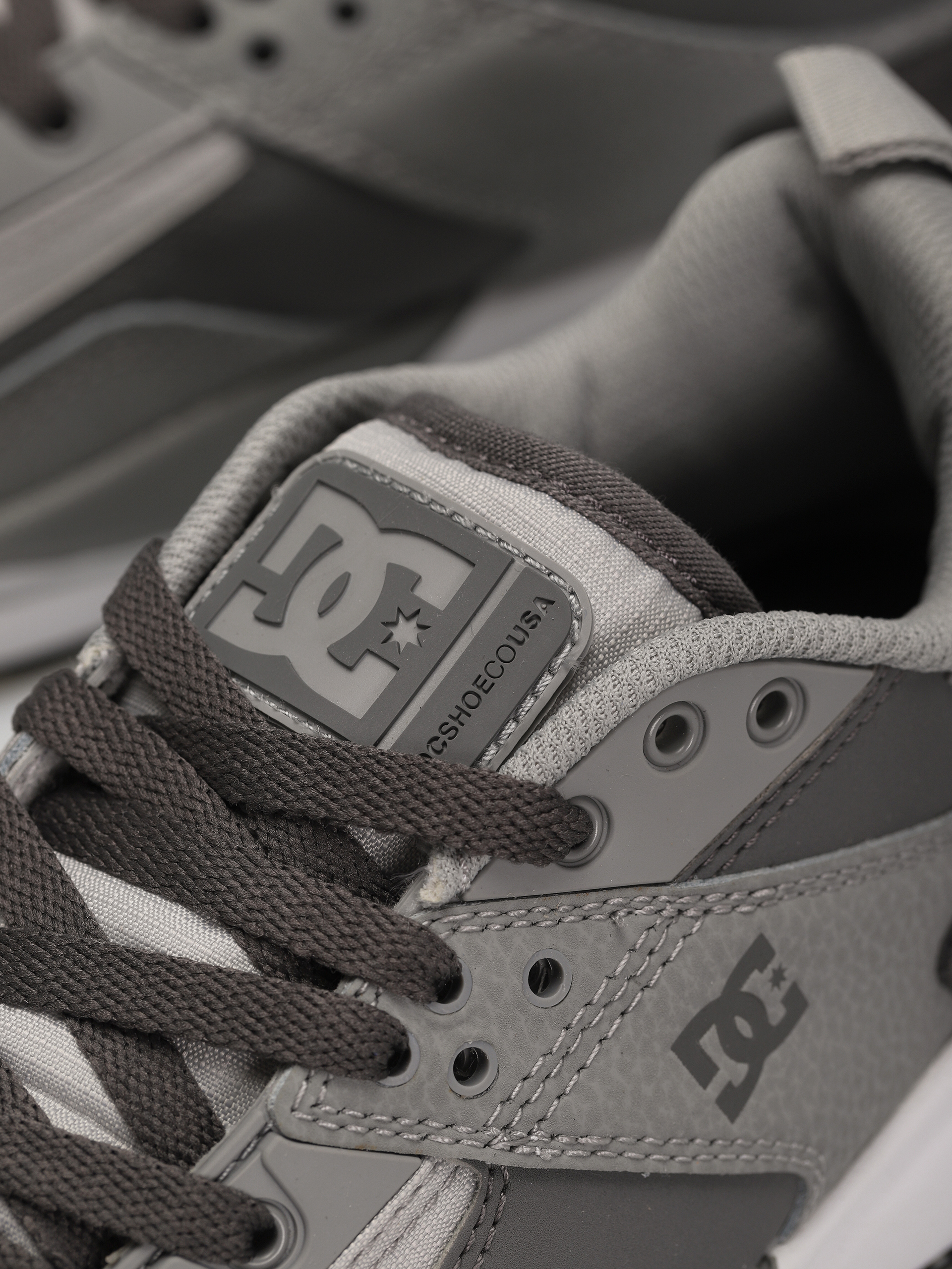 DC E Tribeka Se Cipők (grey/grey/white)