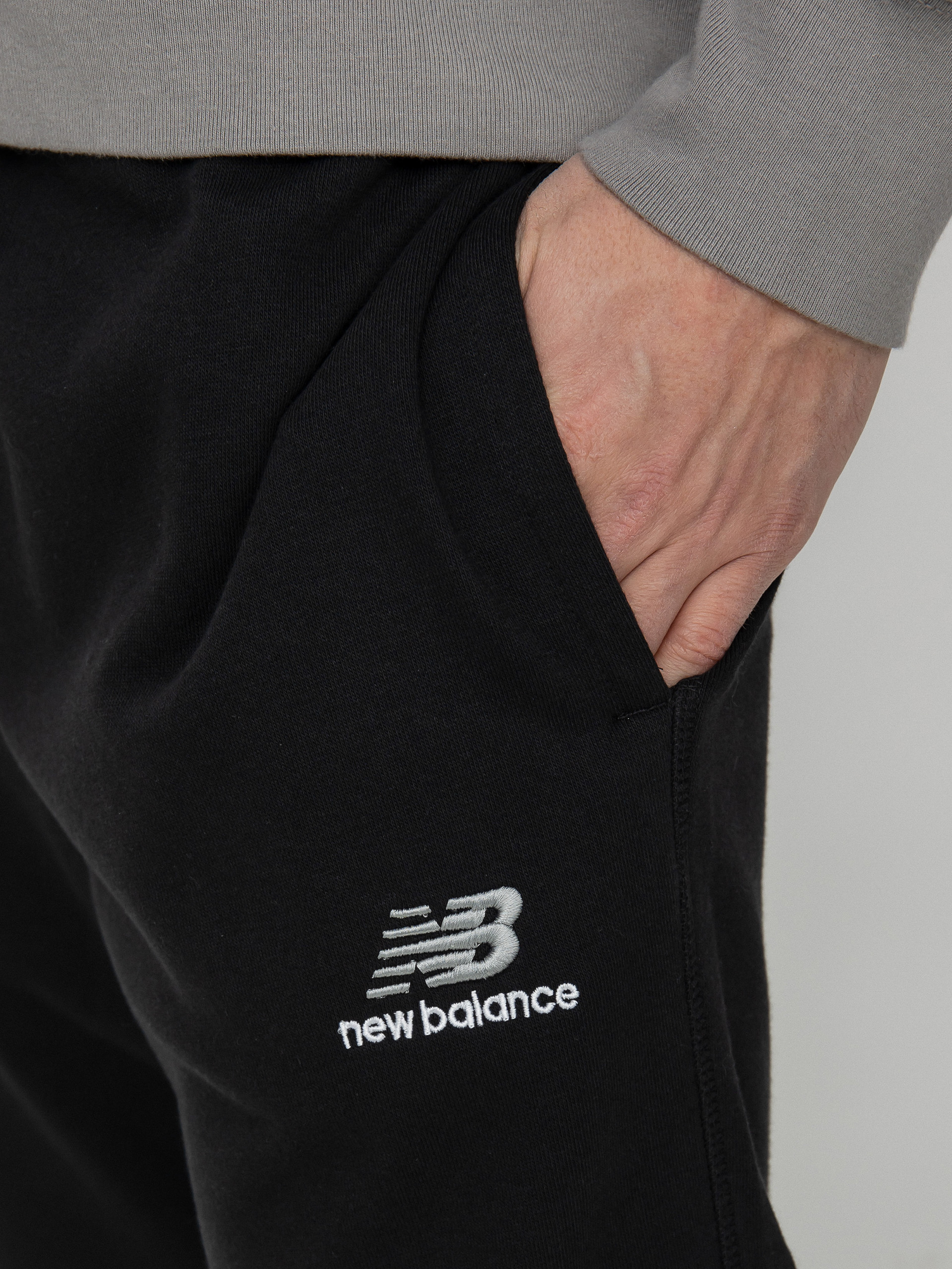 New Balance Essentials Uni Ssentials Kisnadrág (black)