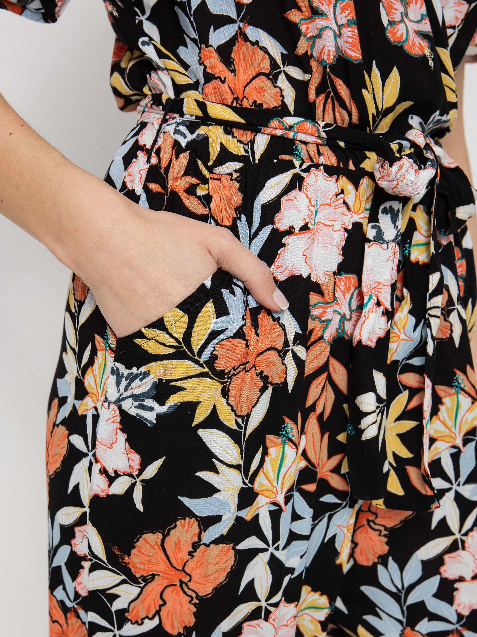 Női Roxy Dawn Shades Teniszruha (anthracite island vibes)