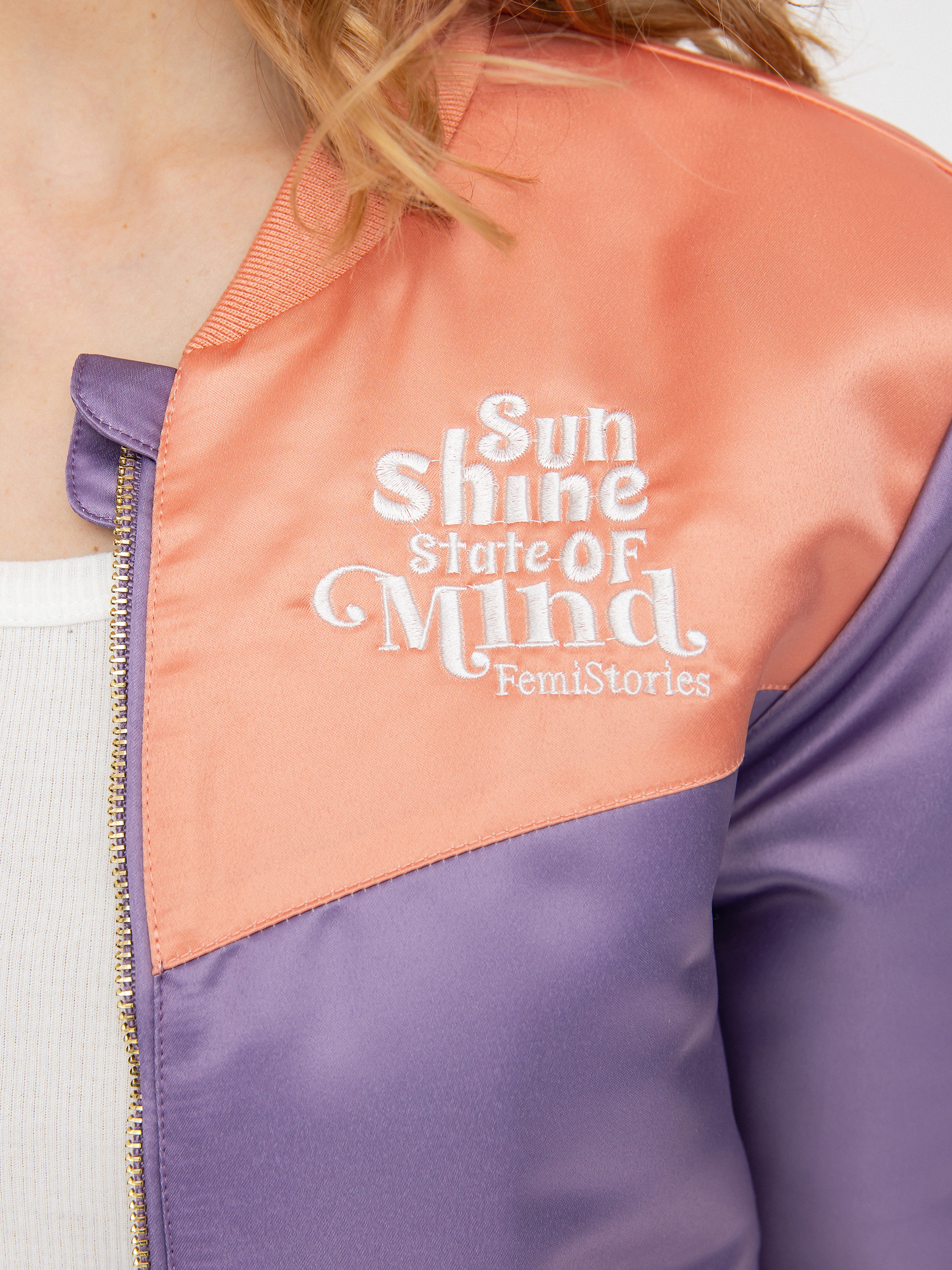 Femi Stories Hana Dzseki Wmn (vlt)