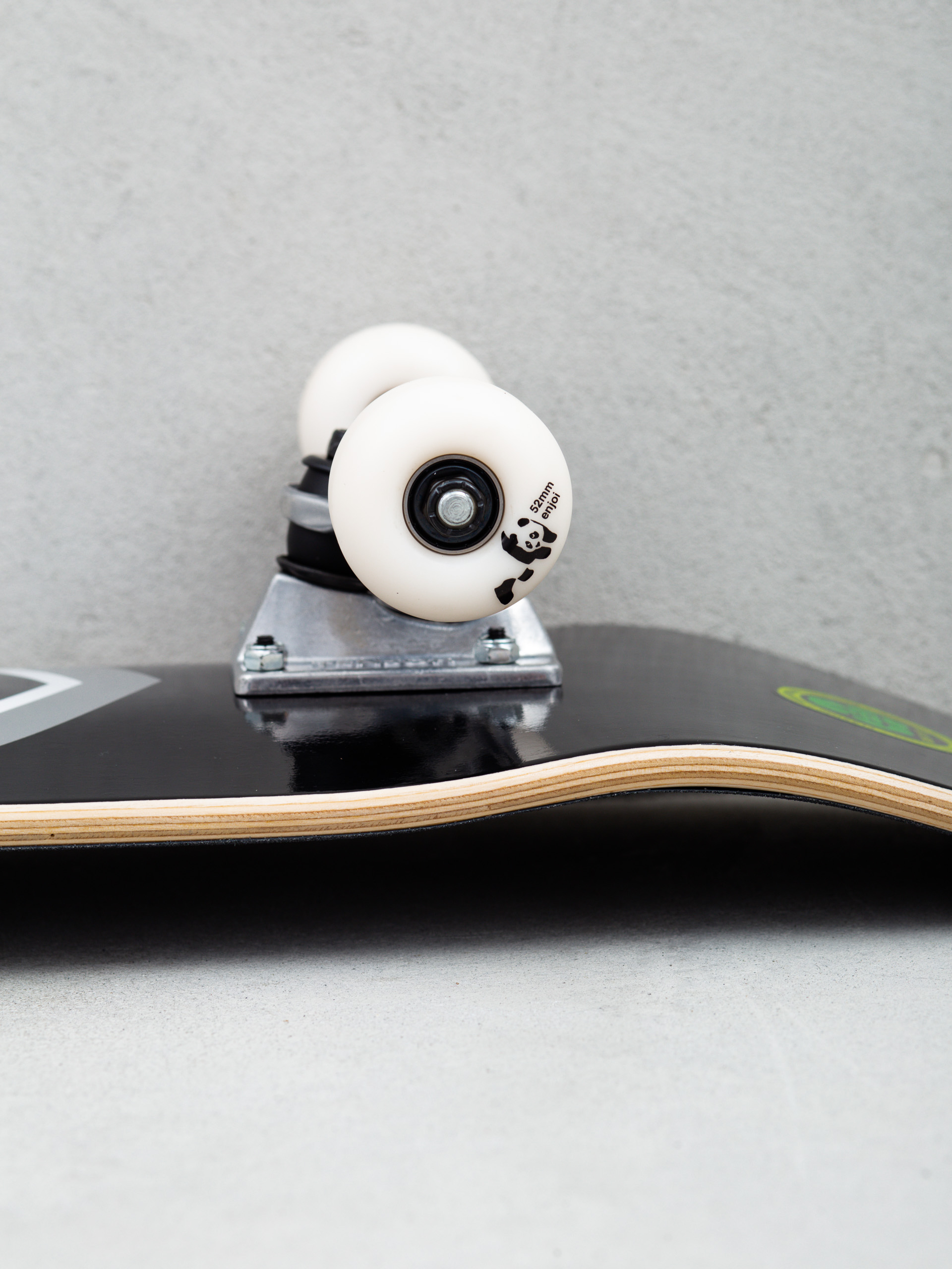 Enjoi Oaktown Komplett gördeszka (black/silver)