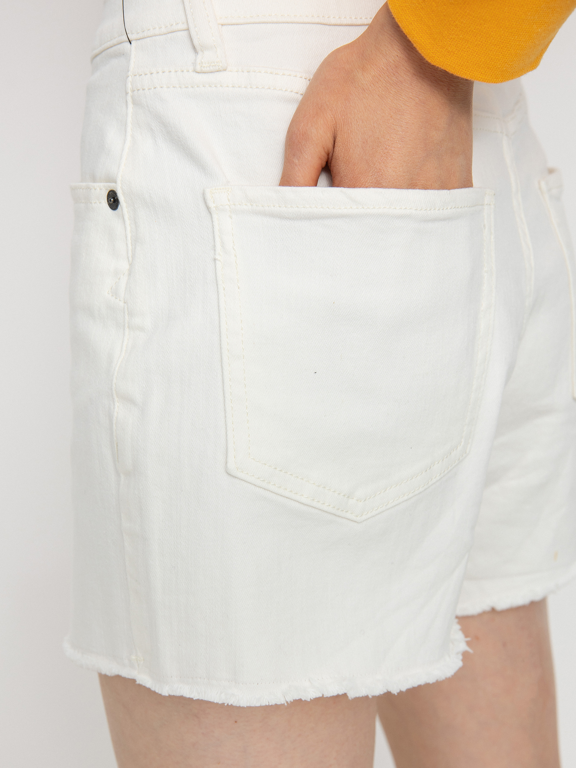 Volcom Stn Step Hirise Rövidnadrág Wmn (star white)