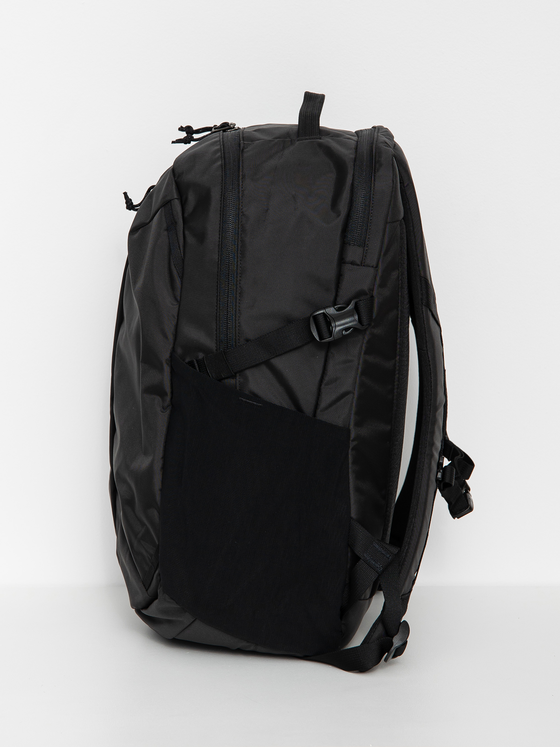 Patagonia Refugio Day Pack 26L Hátizsák (black)