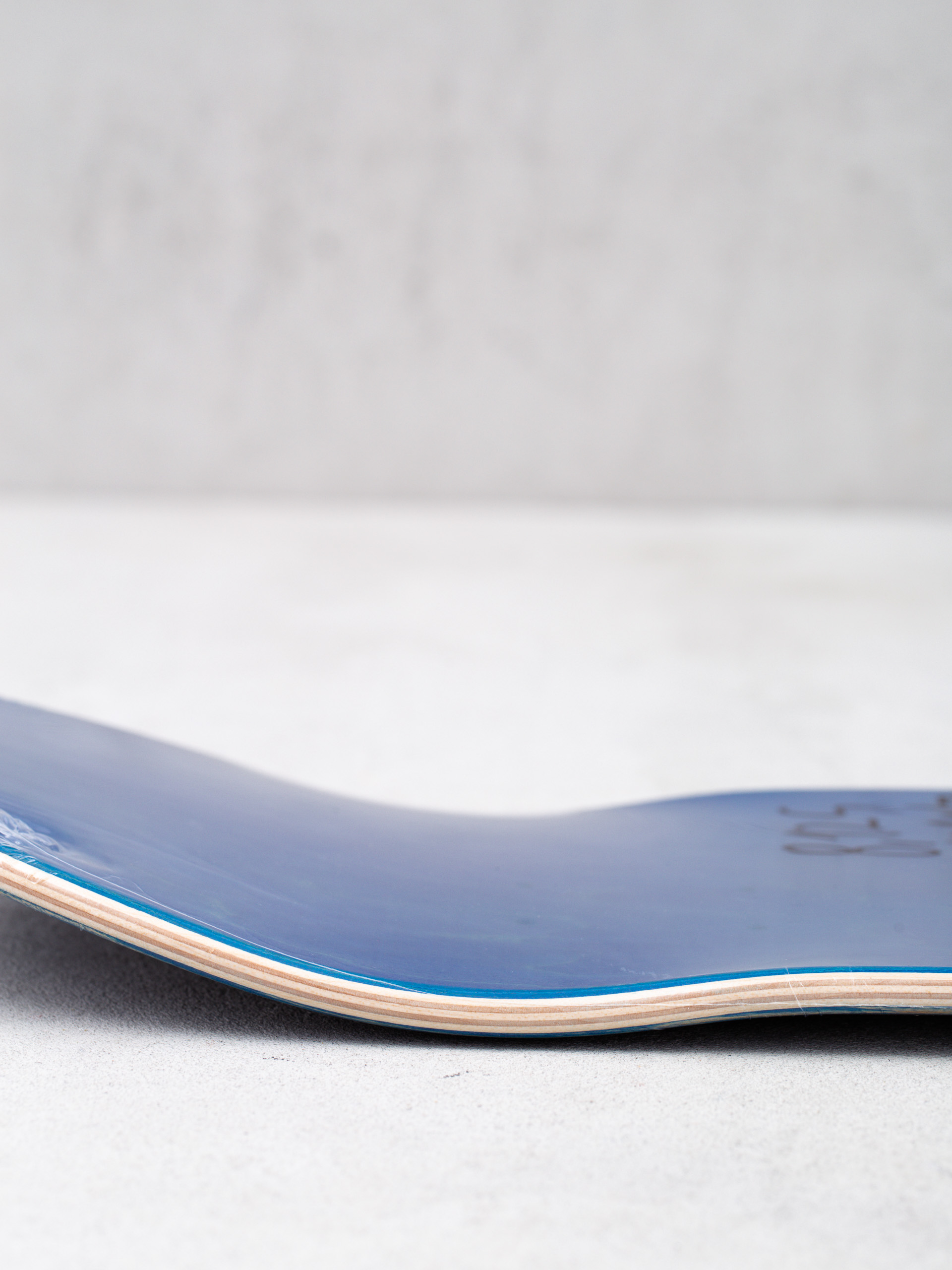 Youth Skateboards X Drżące Trąby Kalasanty Gördeszka lap (navy)