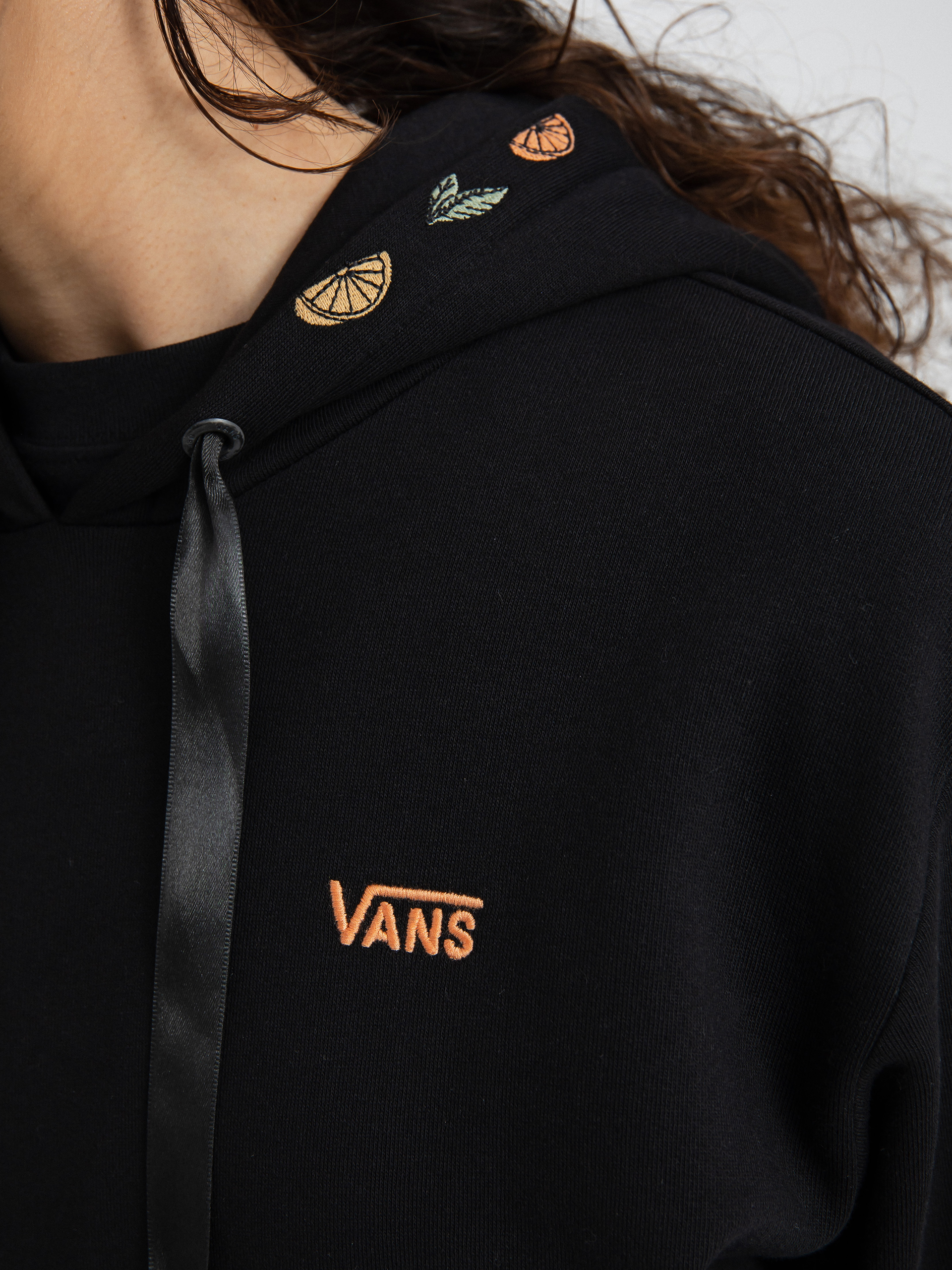 Vans Lizzie Armanto HD Kapucnis pulóver Wmn (black)