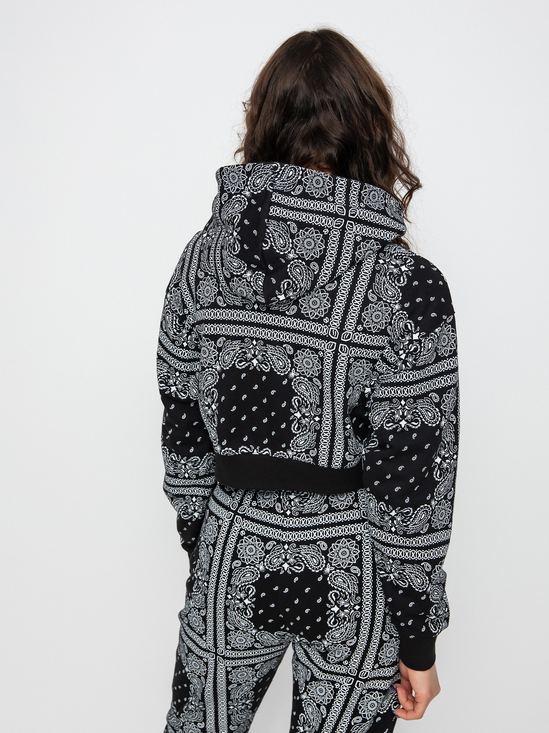 Champion Hooded Crop Top 115121 pulóver Wmn (nbk/allover)