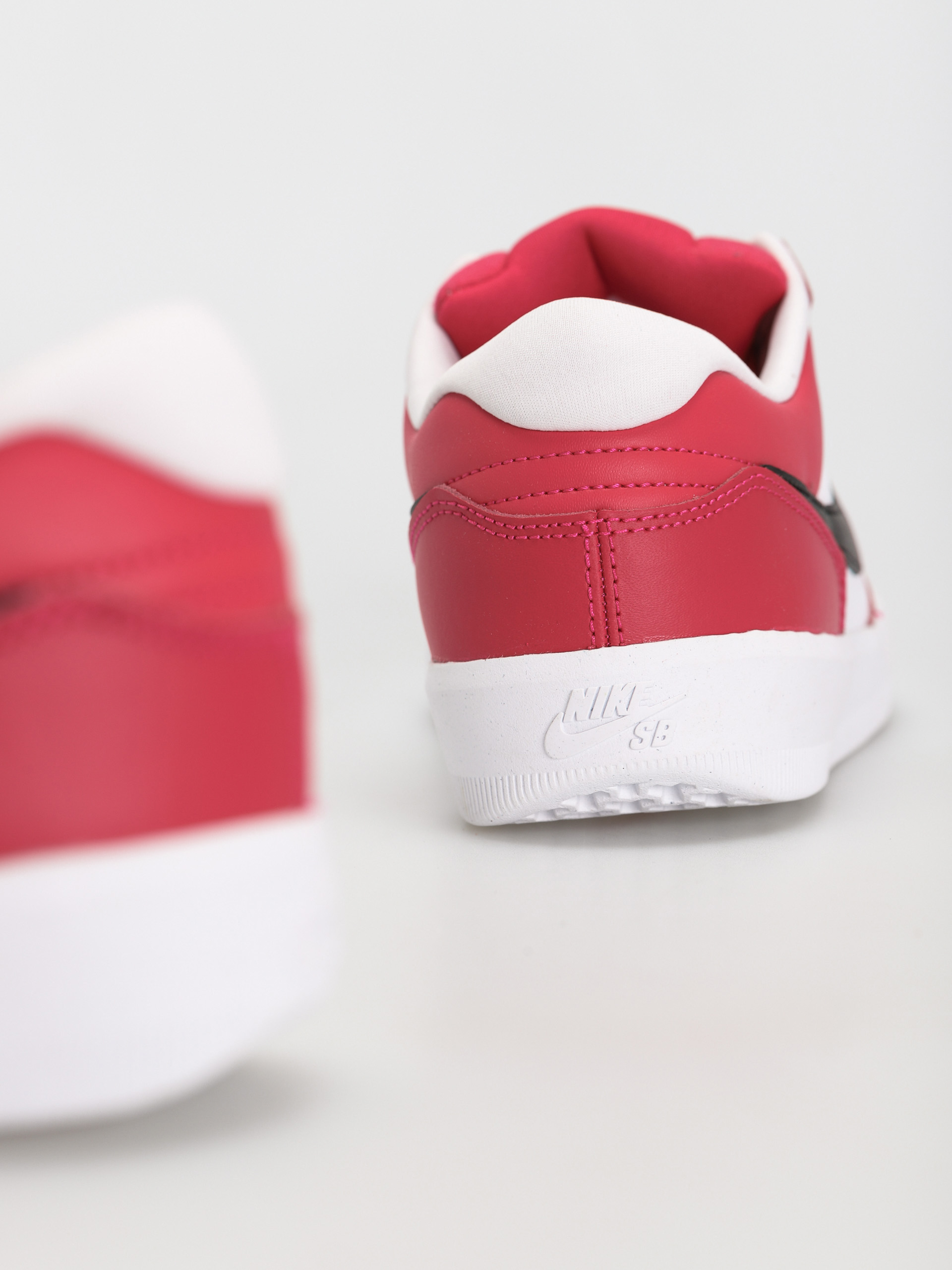 Nike SB Force 58 Premium Cipők (rush pink/black white court purple)