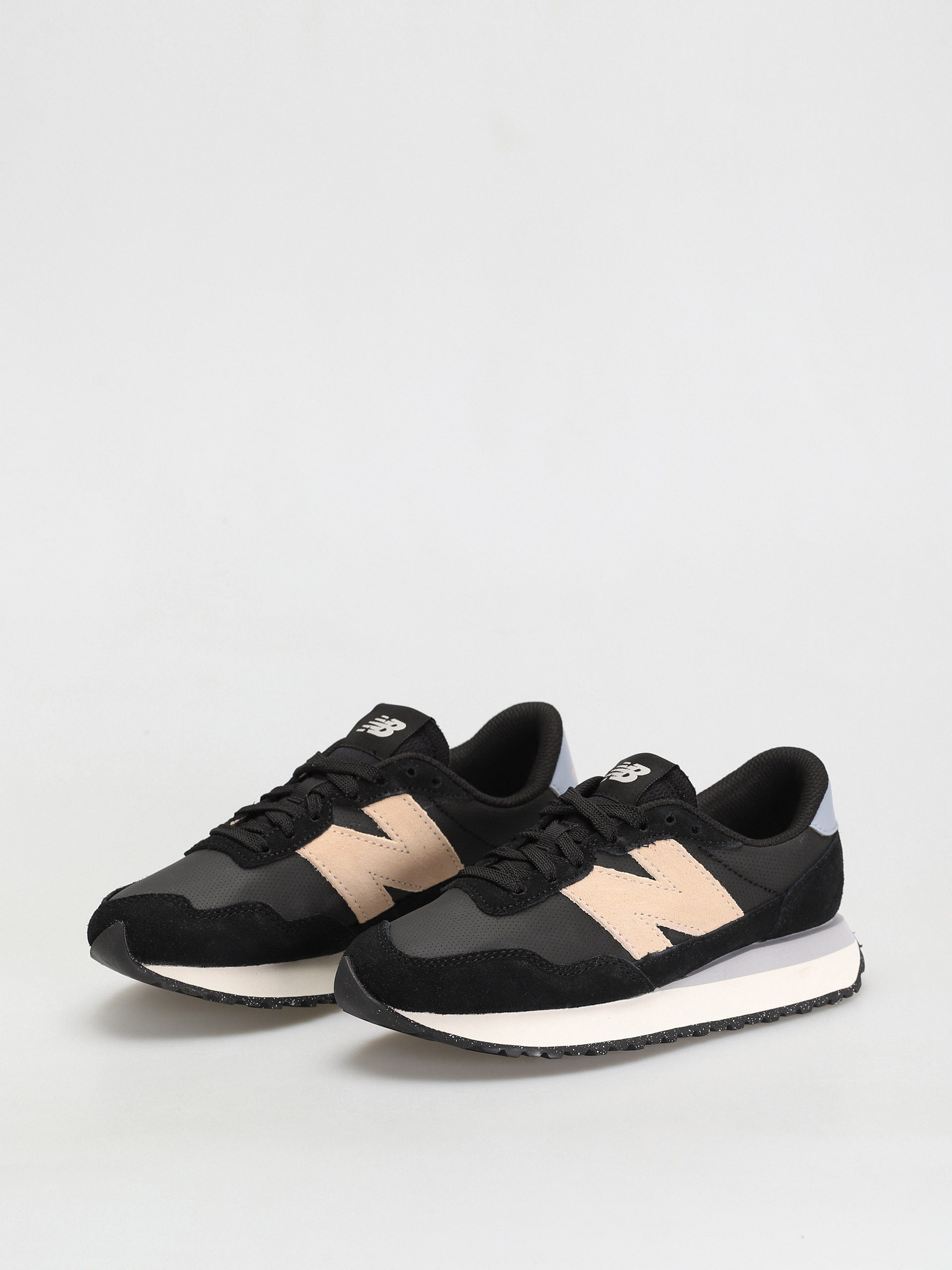 New Balance 237 Cipők Wmn (black)