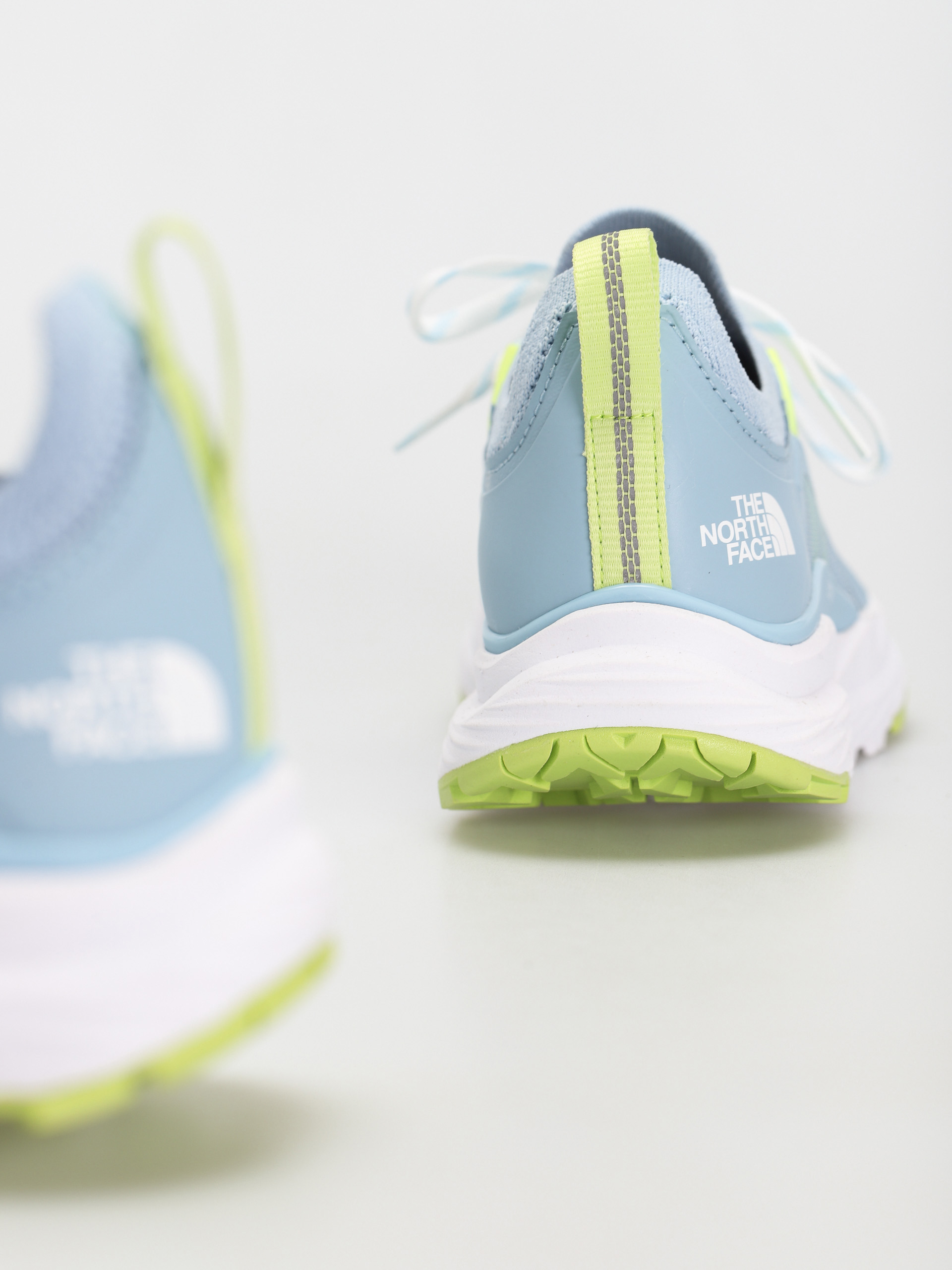 The North Face Vectiv Hypnum Cipők Wmn (beta blue/sharp green)