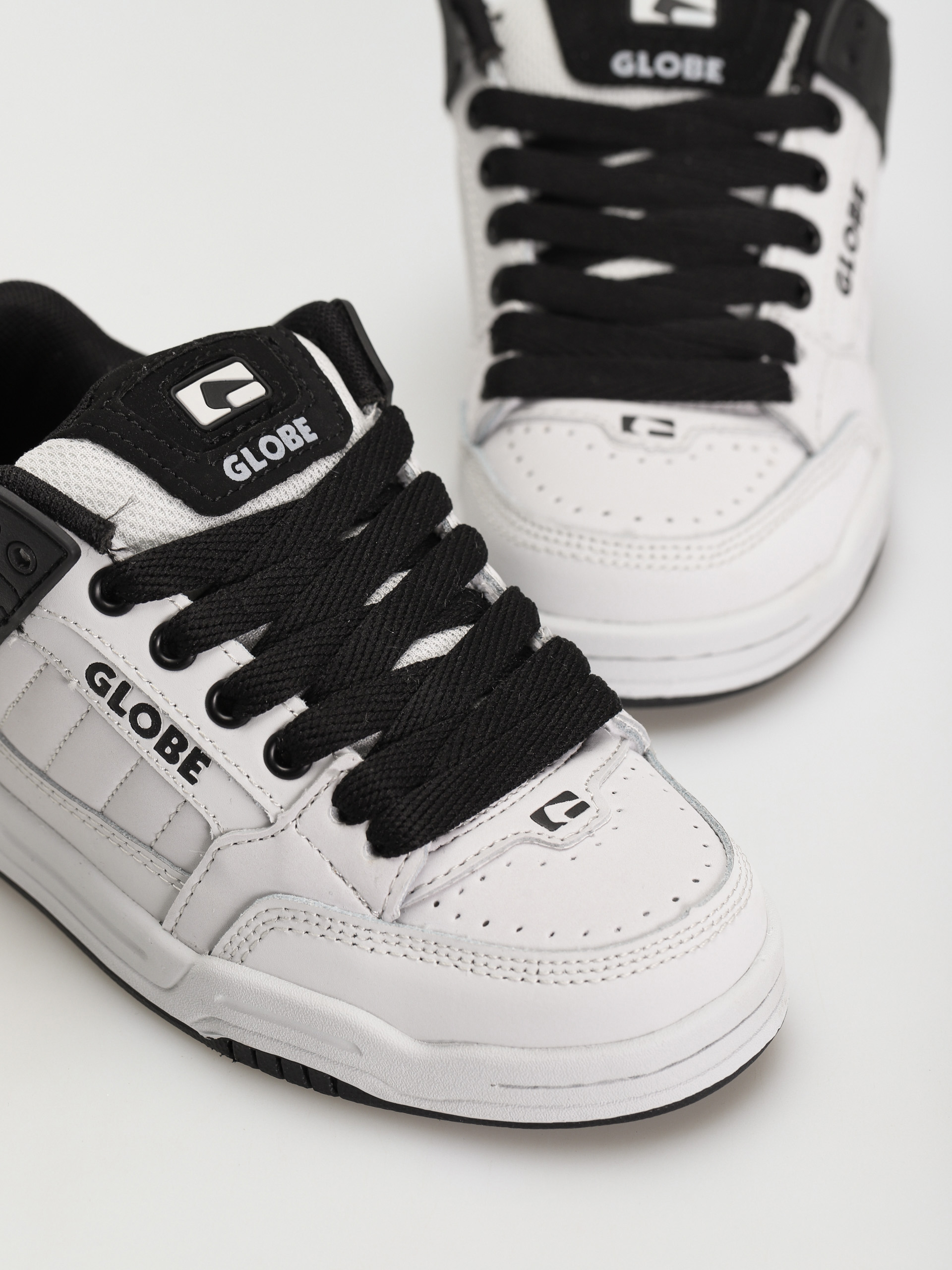 Globe Tilt JR Cipők (alloy/black)