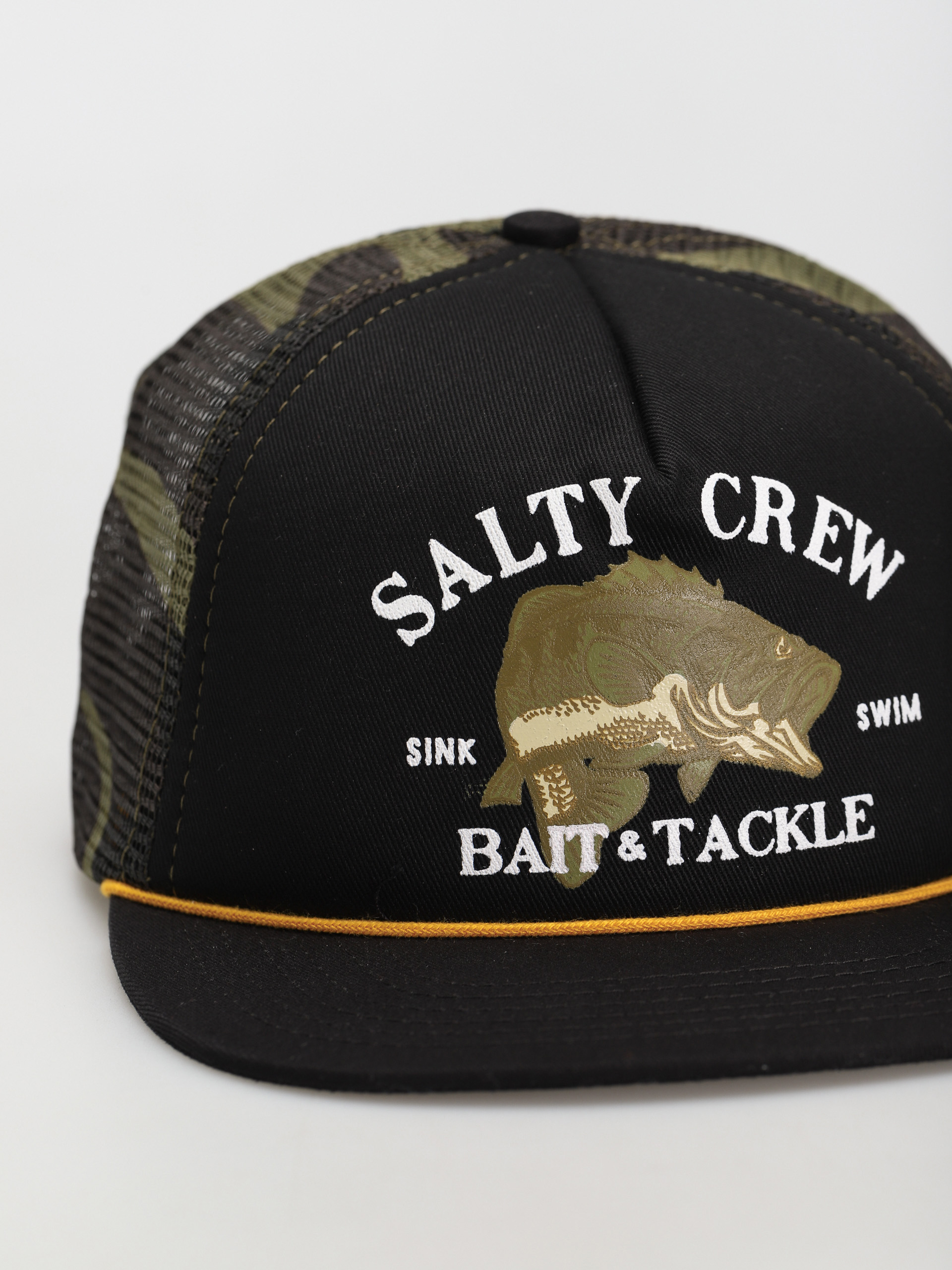 Salty Crew Bass Man Trucker Baseball sapka (black camo)