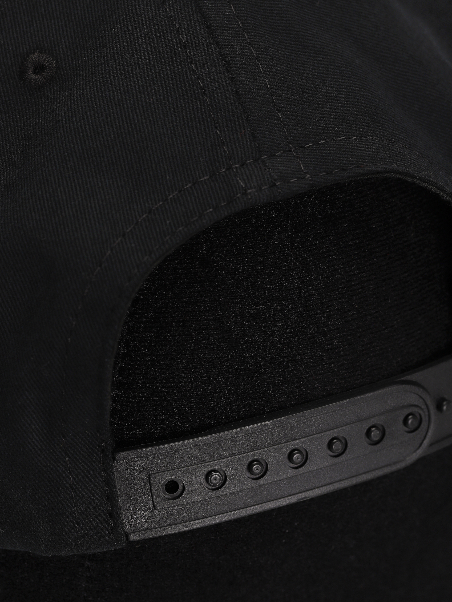 eS Script Applique Snapback Baseball sapka (black)