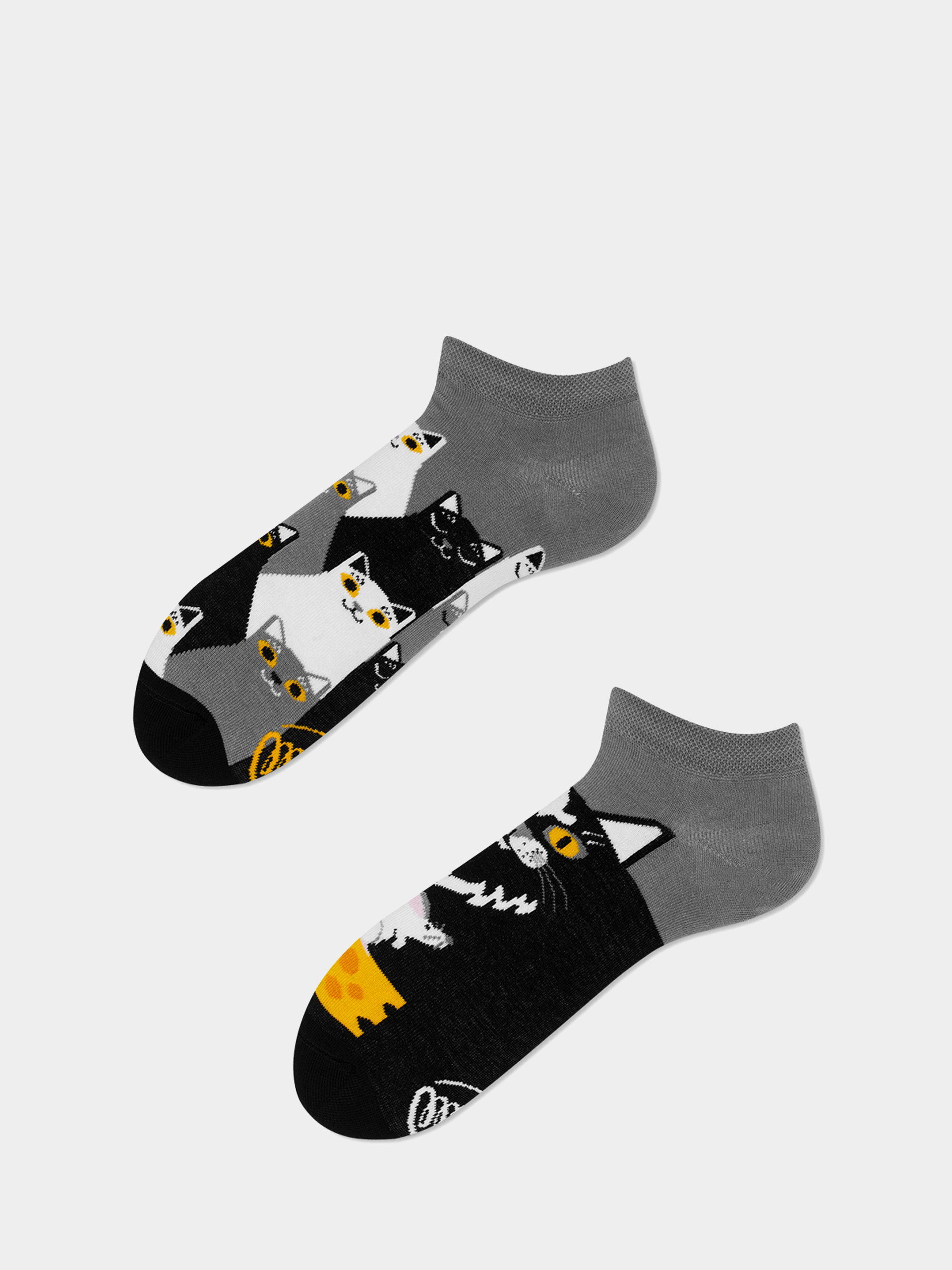 Many Mornings Black Cat Low Zokni (black/grey)