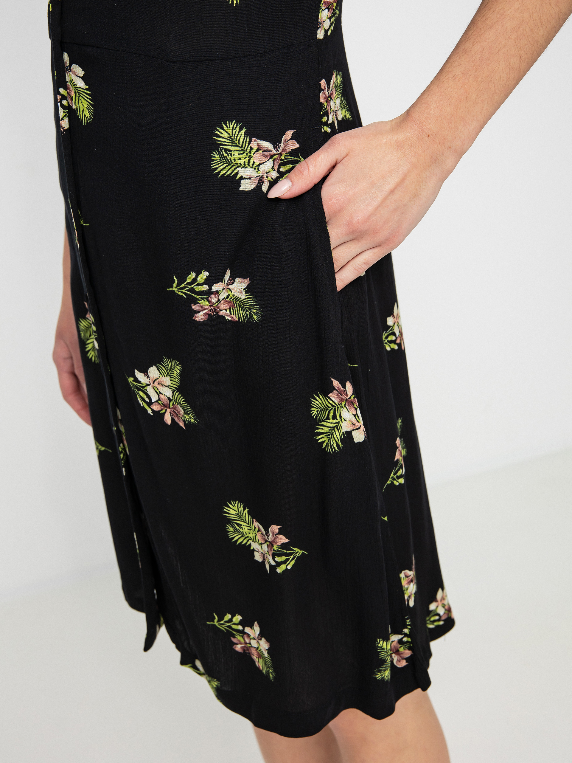 Volcom Stormy Tropix Ruha Wmn (black)