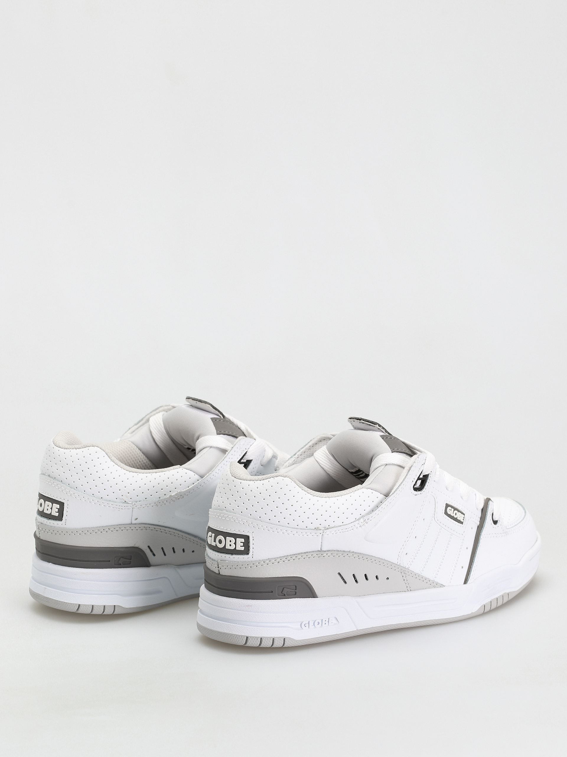 Globe Fusion Cipők (white/charcoal/grey)