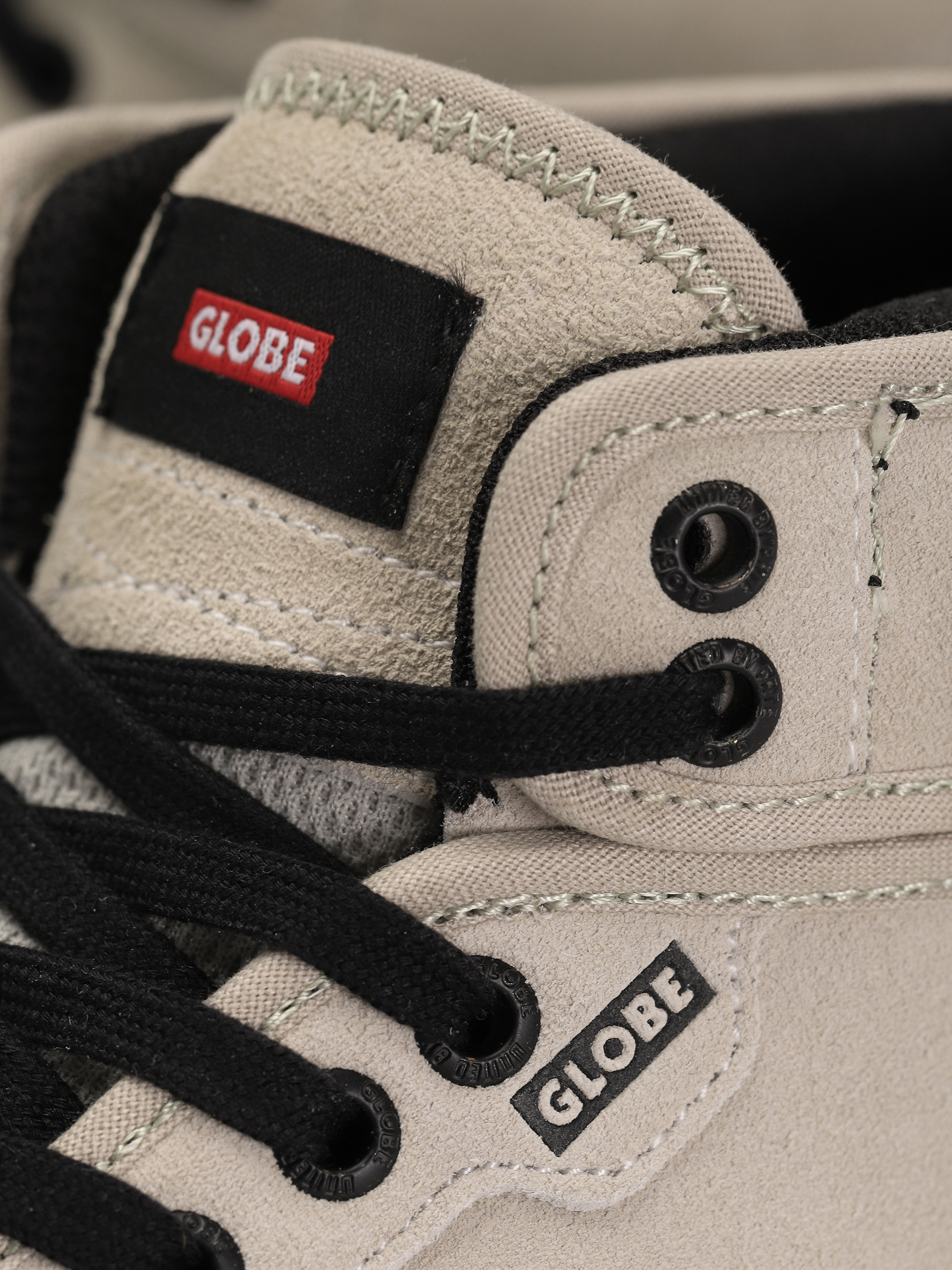 Globe Motley Mid Cipők (off white/black/plus)