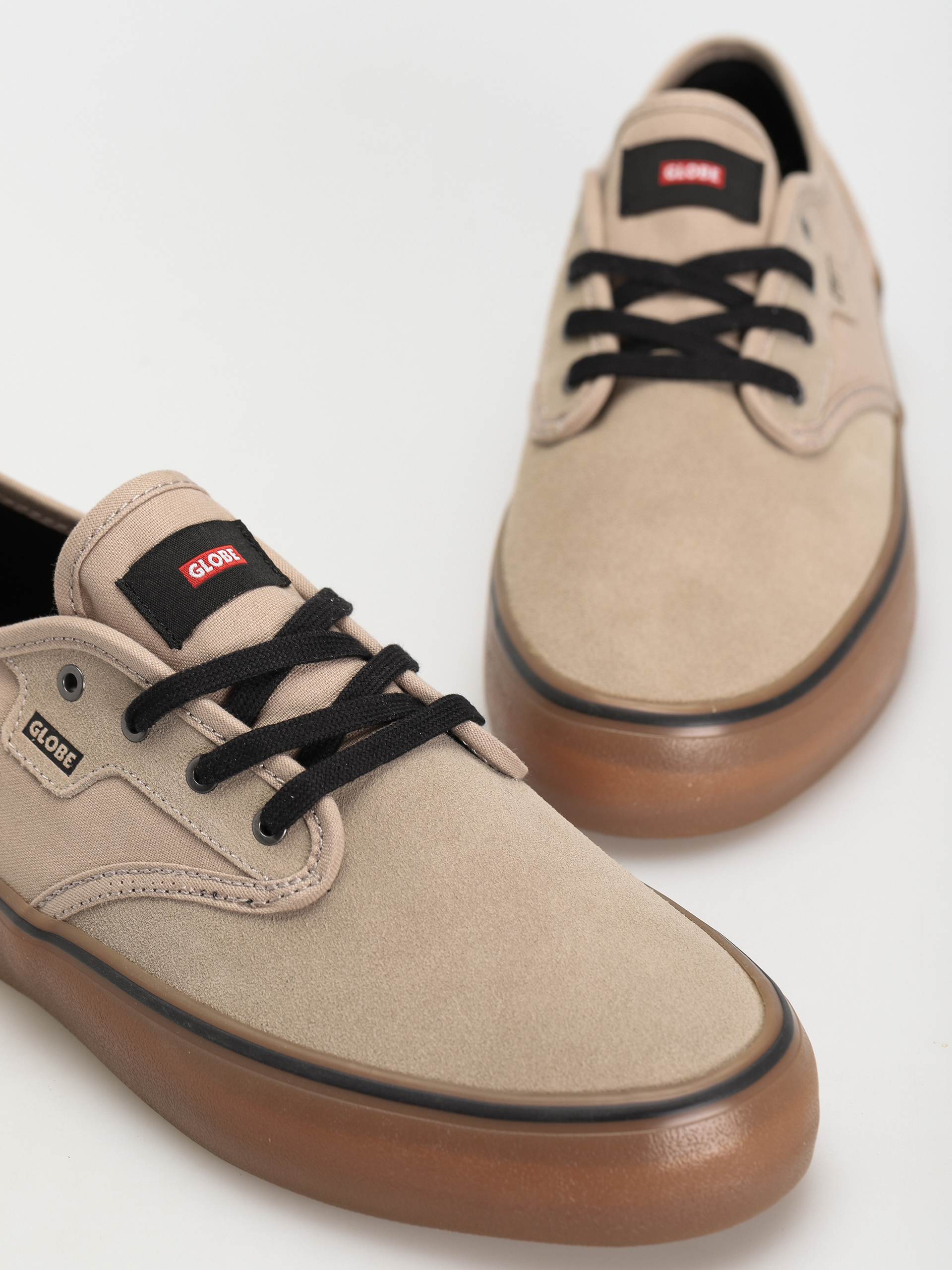 Globe Motley II Cipők (sesame/gum)